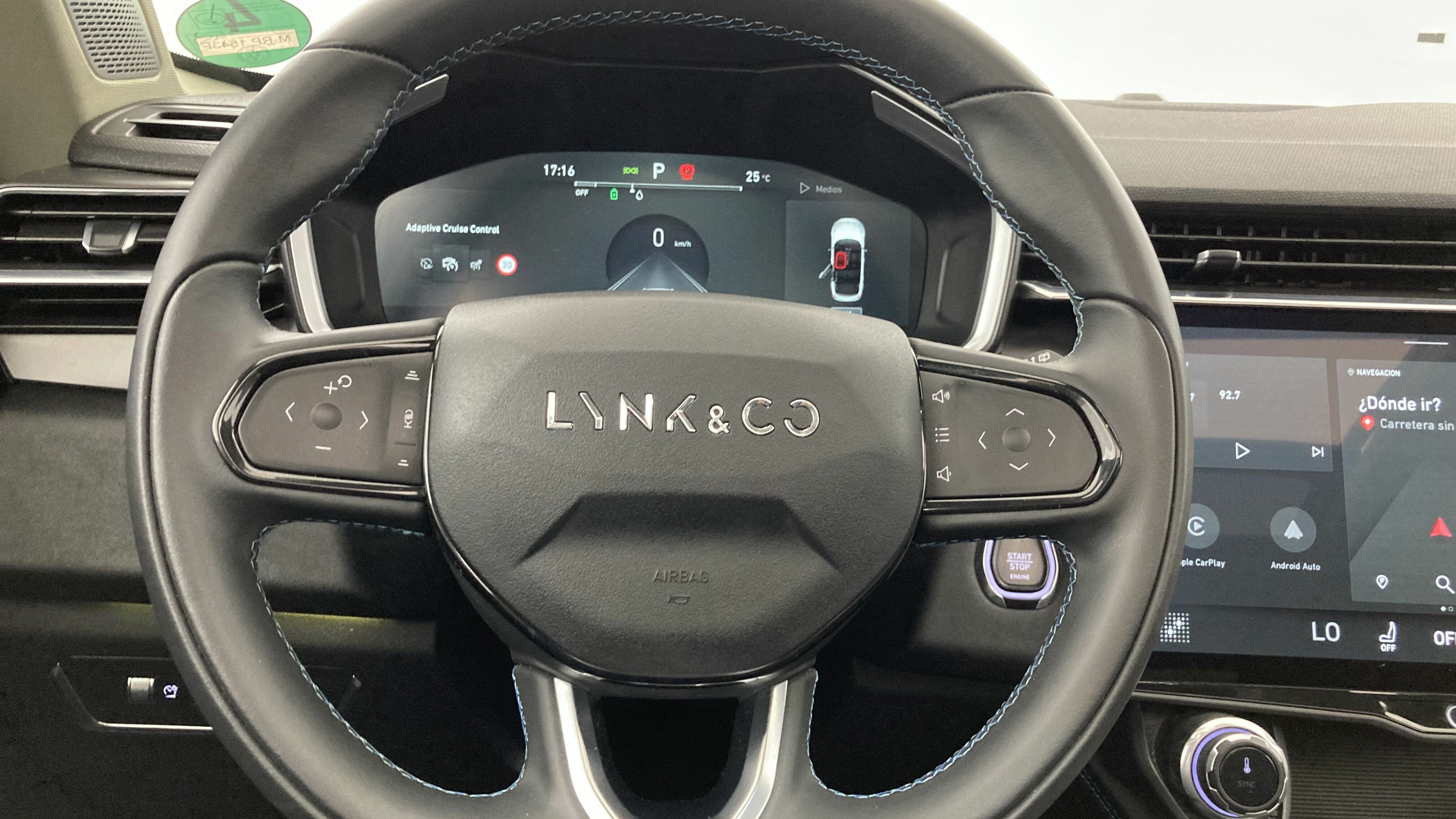 lynk&co 1 nv 1.5 PHEV 261 2022 blue 17