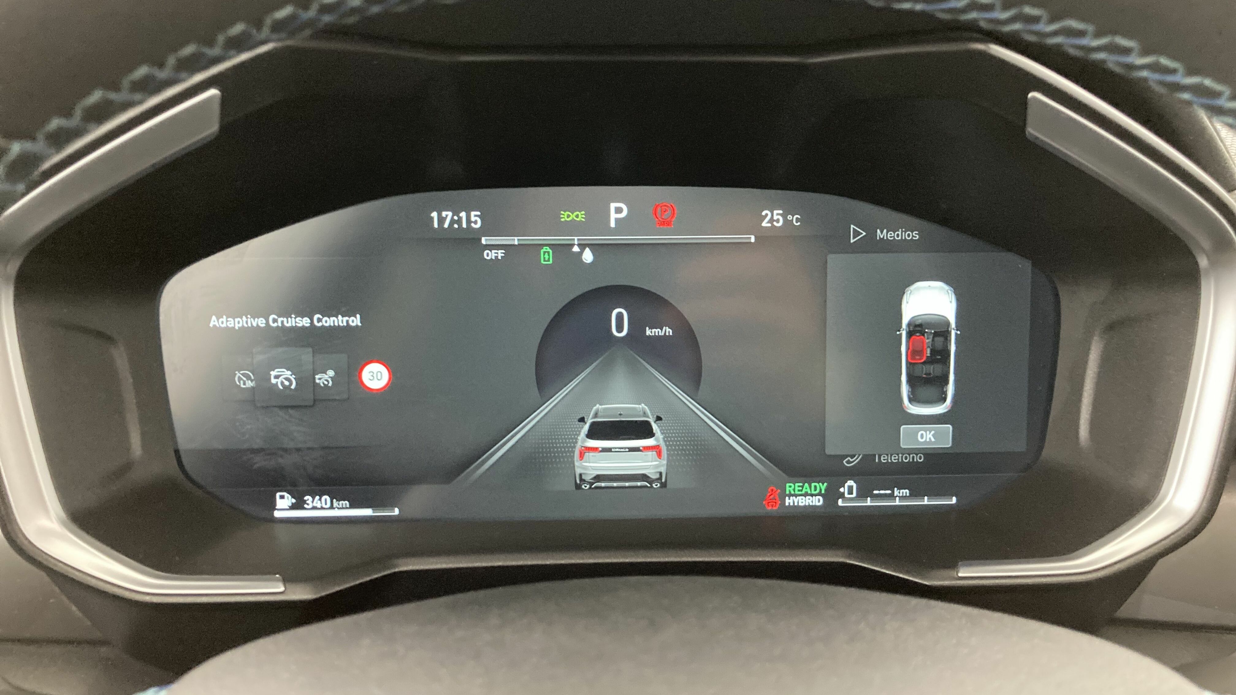 lynk&co 1 nv 1.5 PHEV 261 2022 blue 18