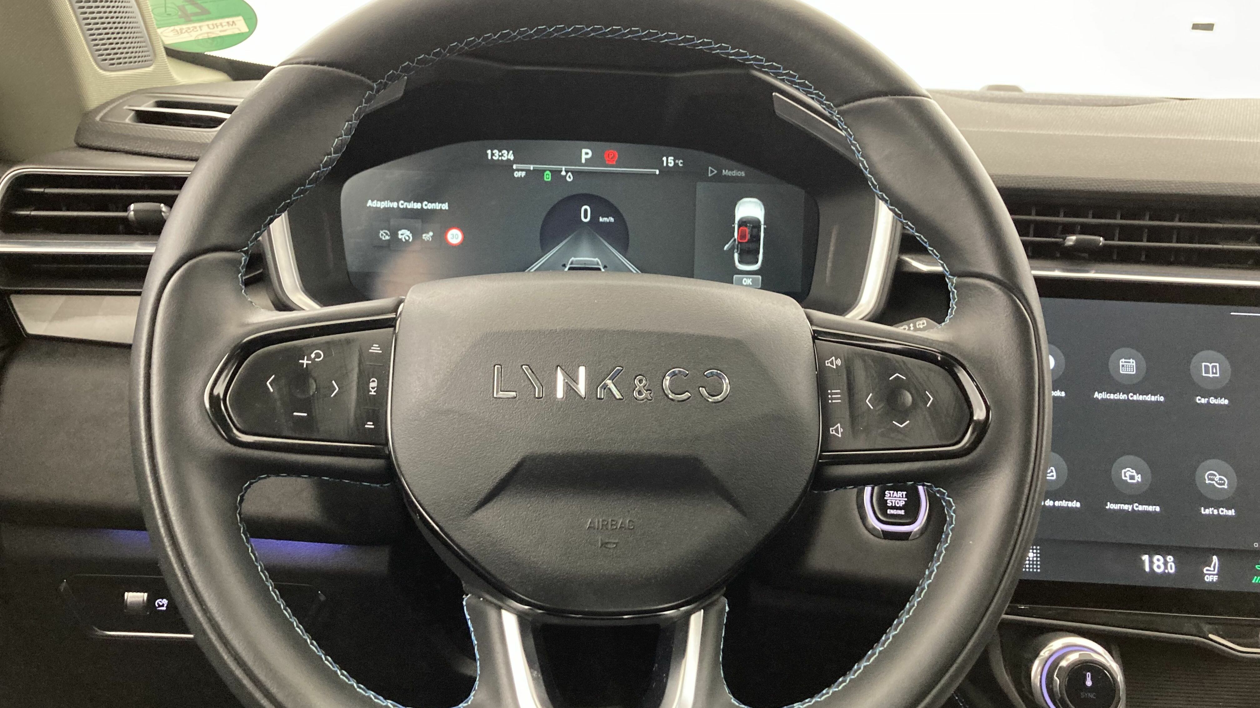 lynk&co 1 nv 1.5 PHEV 261 2022 blue 17