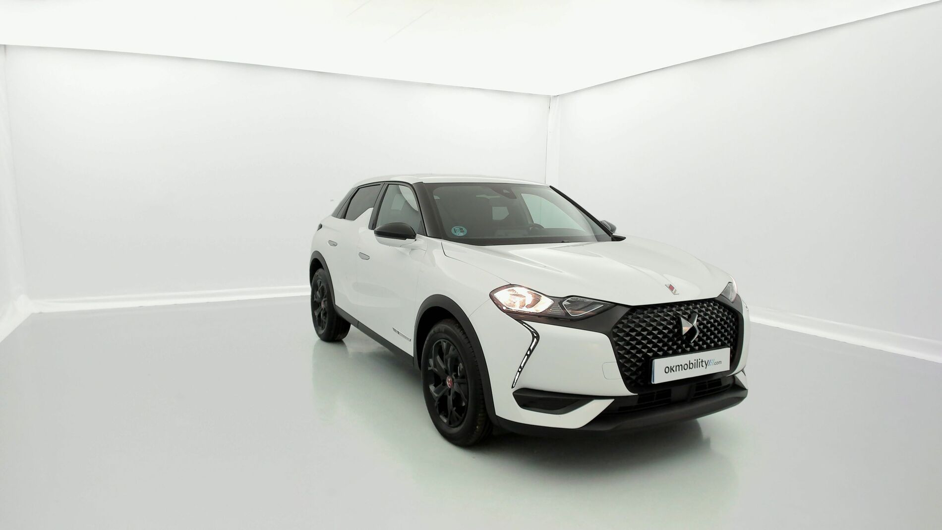 ds ds3 crossback performance line 1.5 BLUEHDI 110 2022 blanco banquise / negro 3