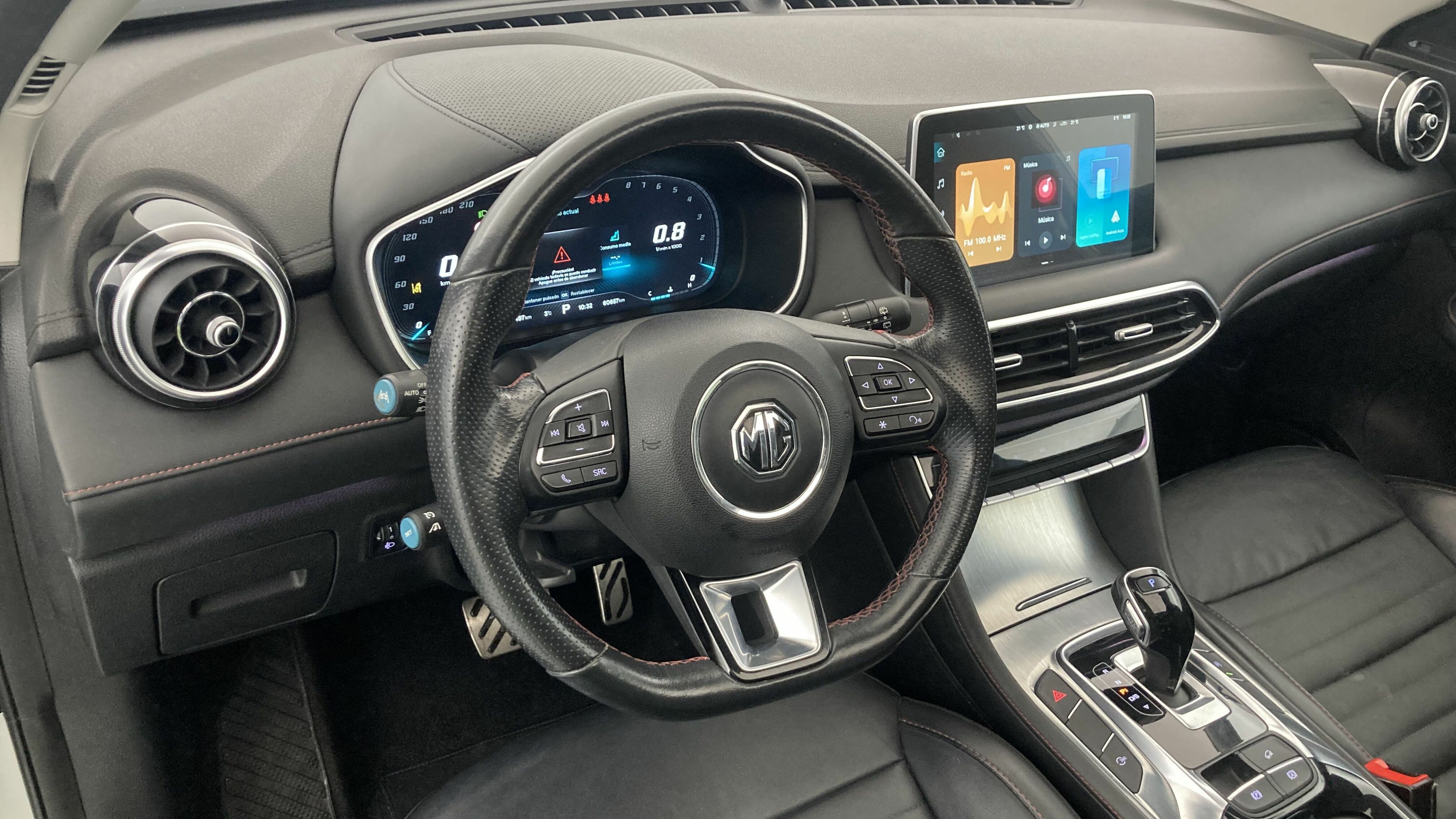 mg hs luxury 1.5 T-GDI 162 AT 2023 white 14