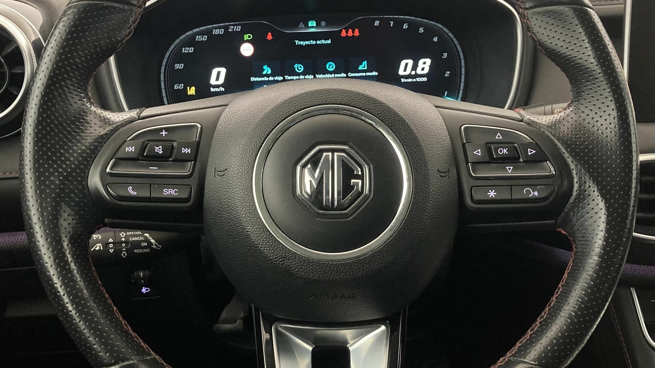 mg hs luxury 1.5 T-GDI 162 AT 2023 white 16