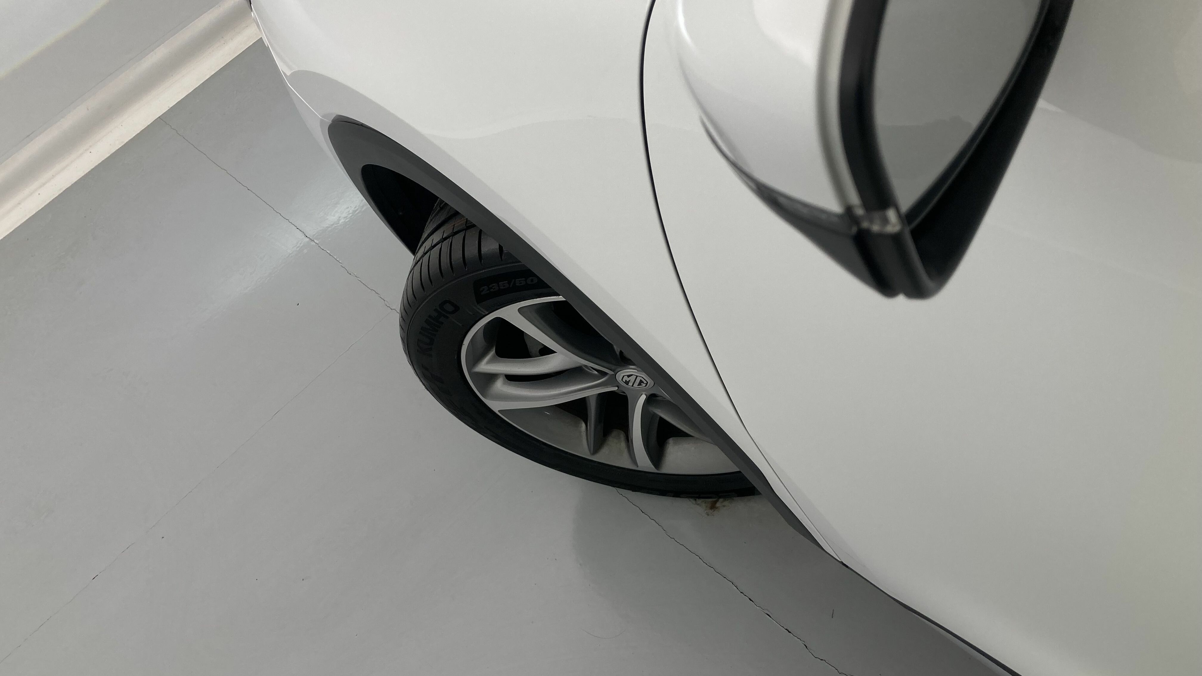 mg hs luxury 1.5 T-GDI 162 AT 2023 white 27