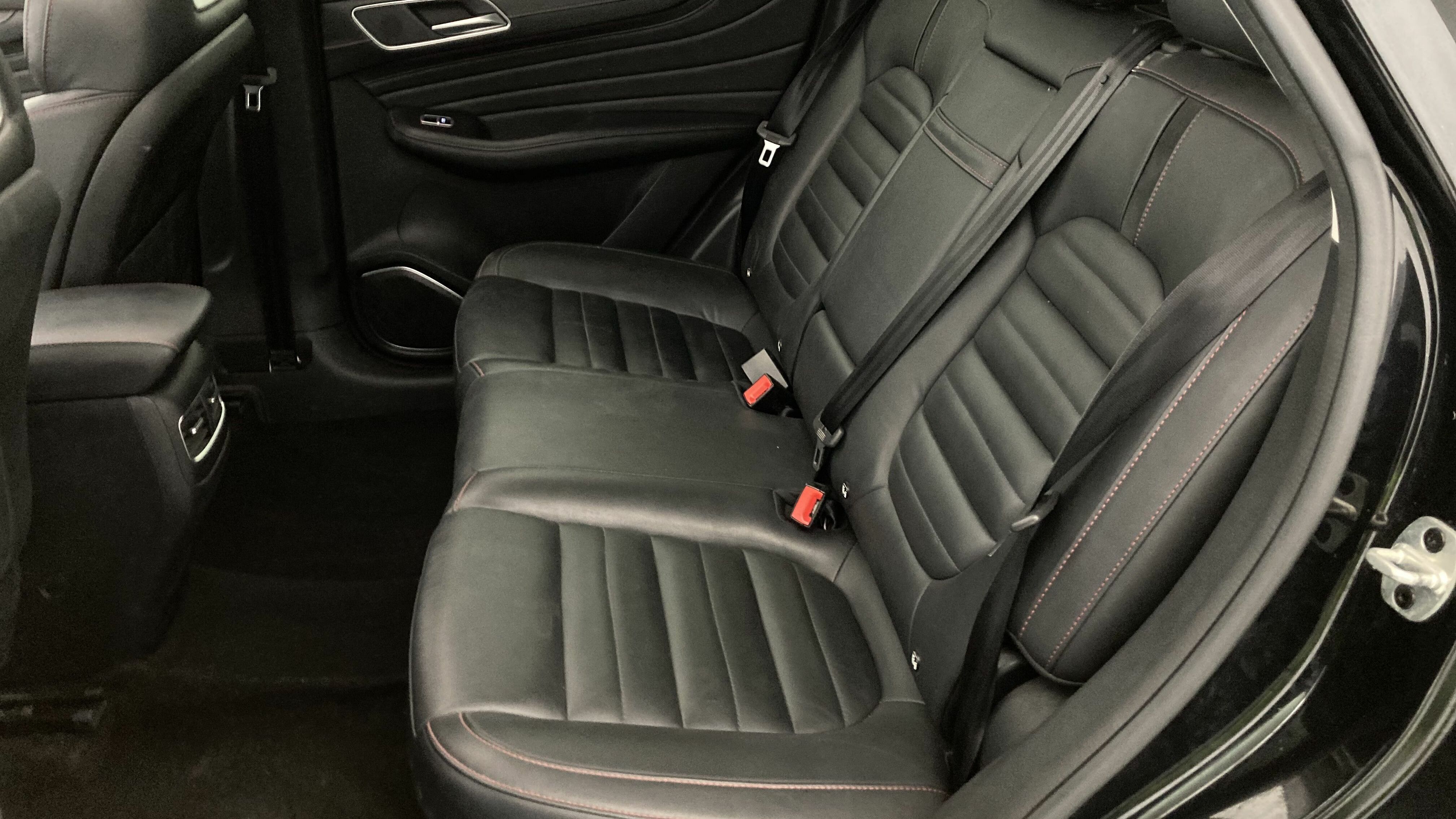 mg hs luxury 1.5 T-GDI 162 AT 2023 black 20