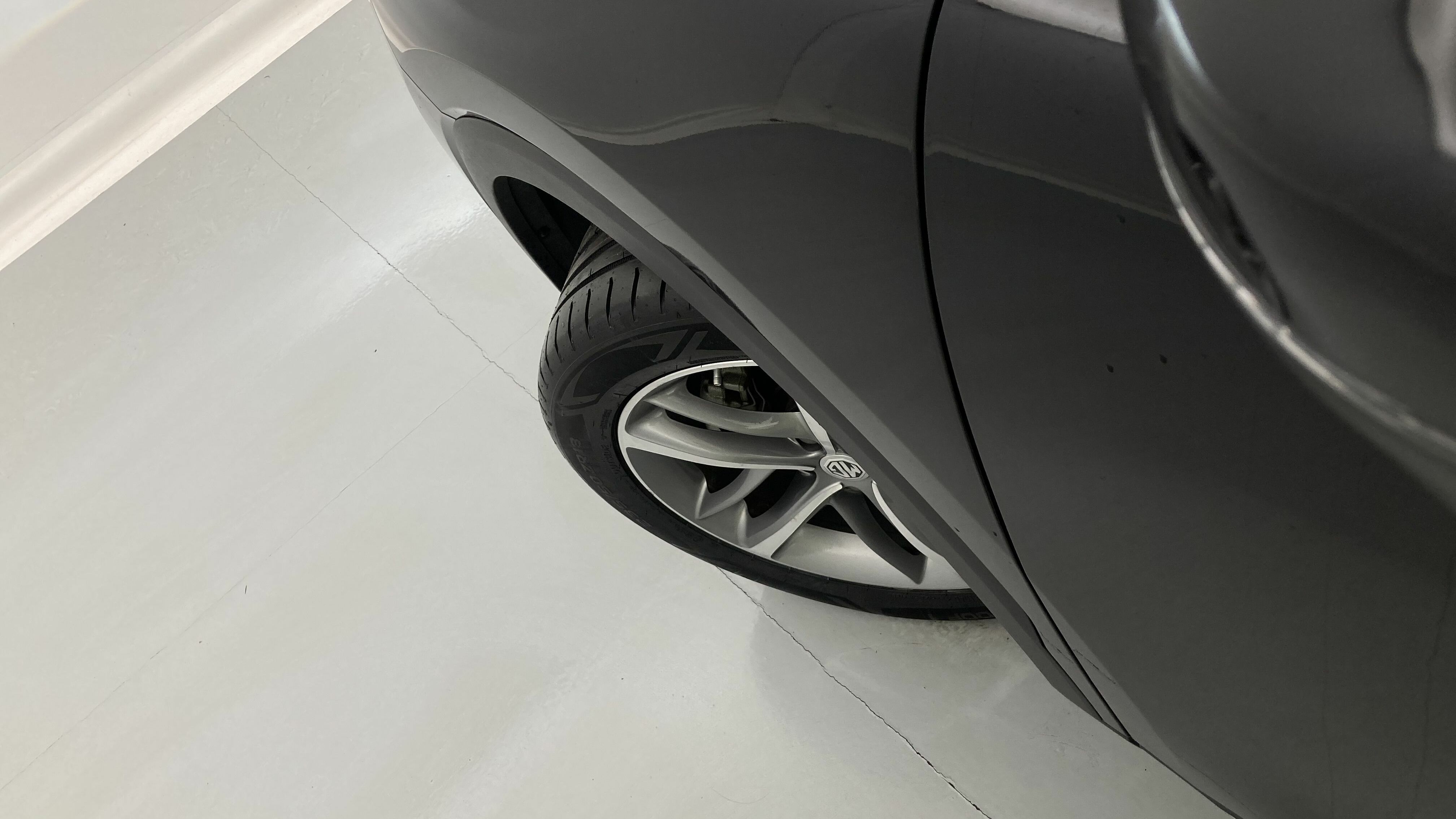 mg hs luxury 1.5 T-GDI 162 AT 2023 black 27