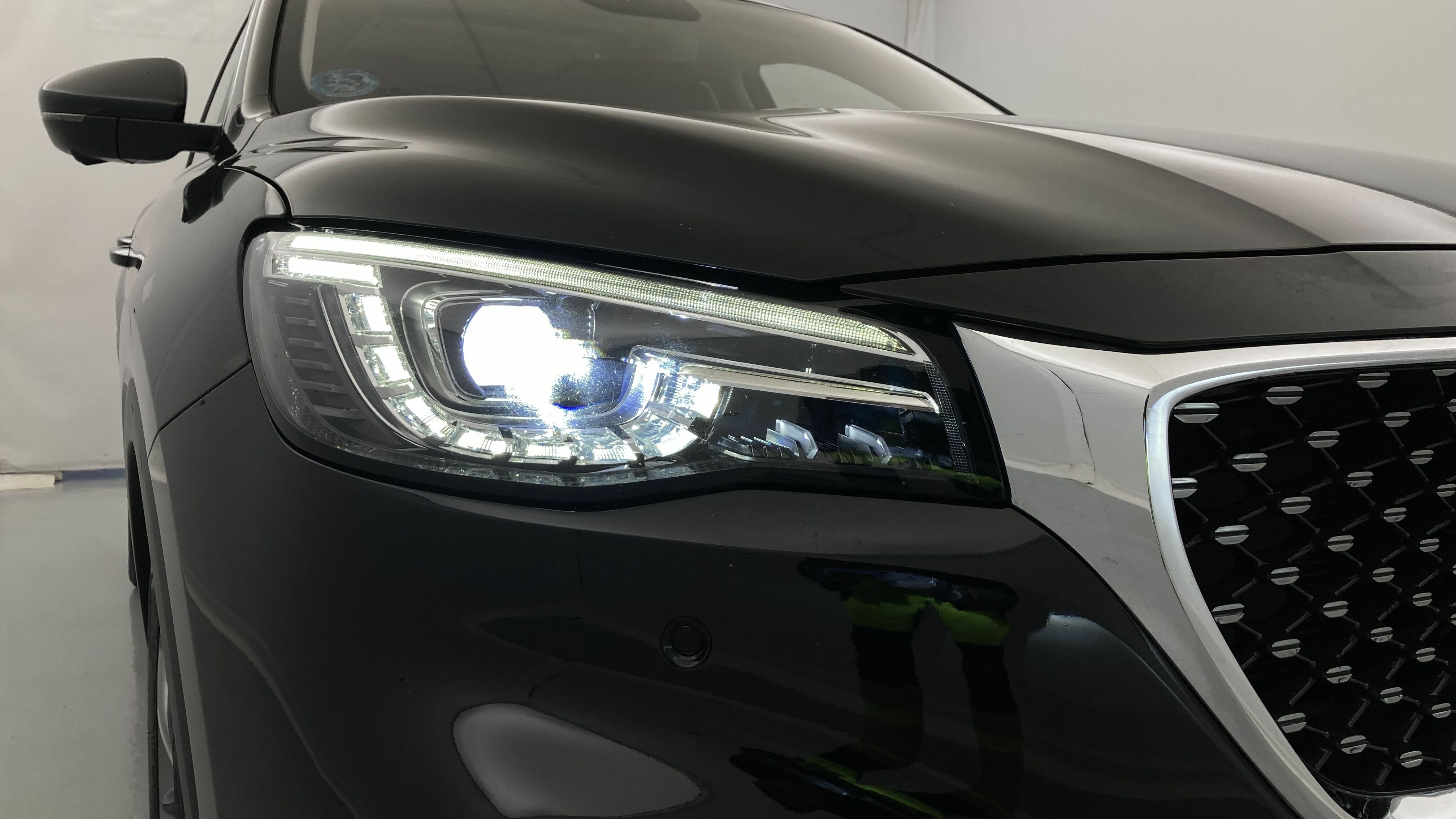 mg hs luxury 1.5 T-GDI 162 AT 2023 black 28