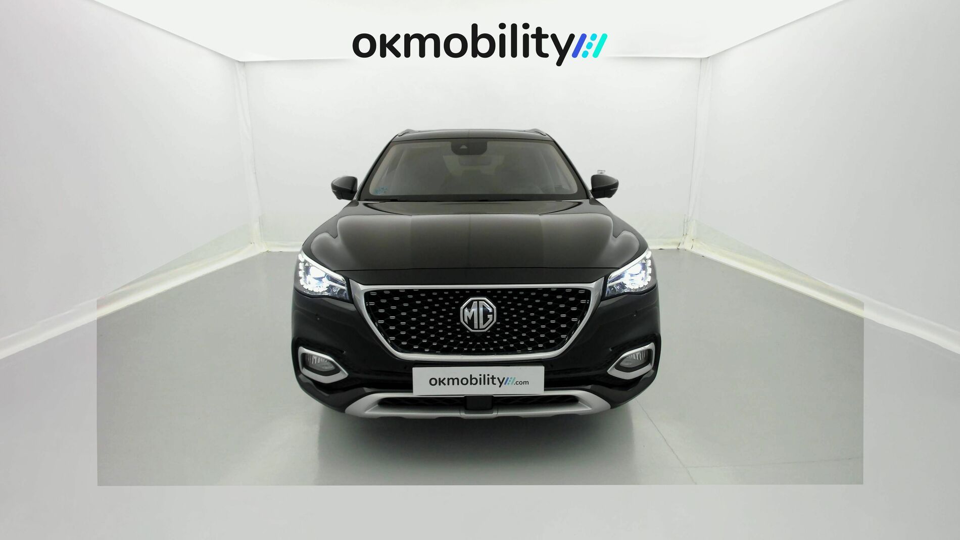 mg hs luxury 1.5 T-GDI 162 AT 2023 black 4