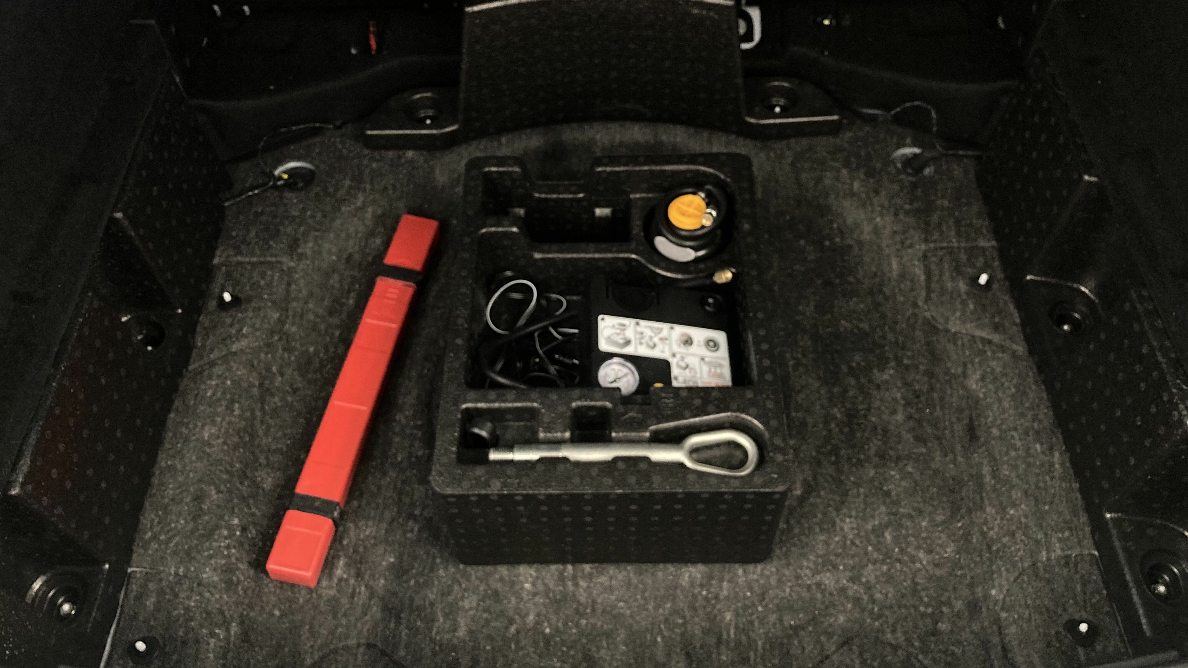 mg hs luxury 1.5 T-GDI 162 AT 2023 white 22