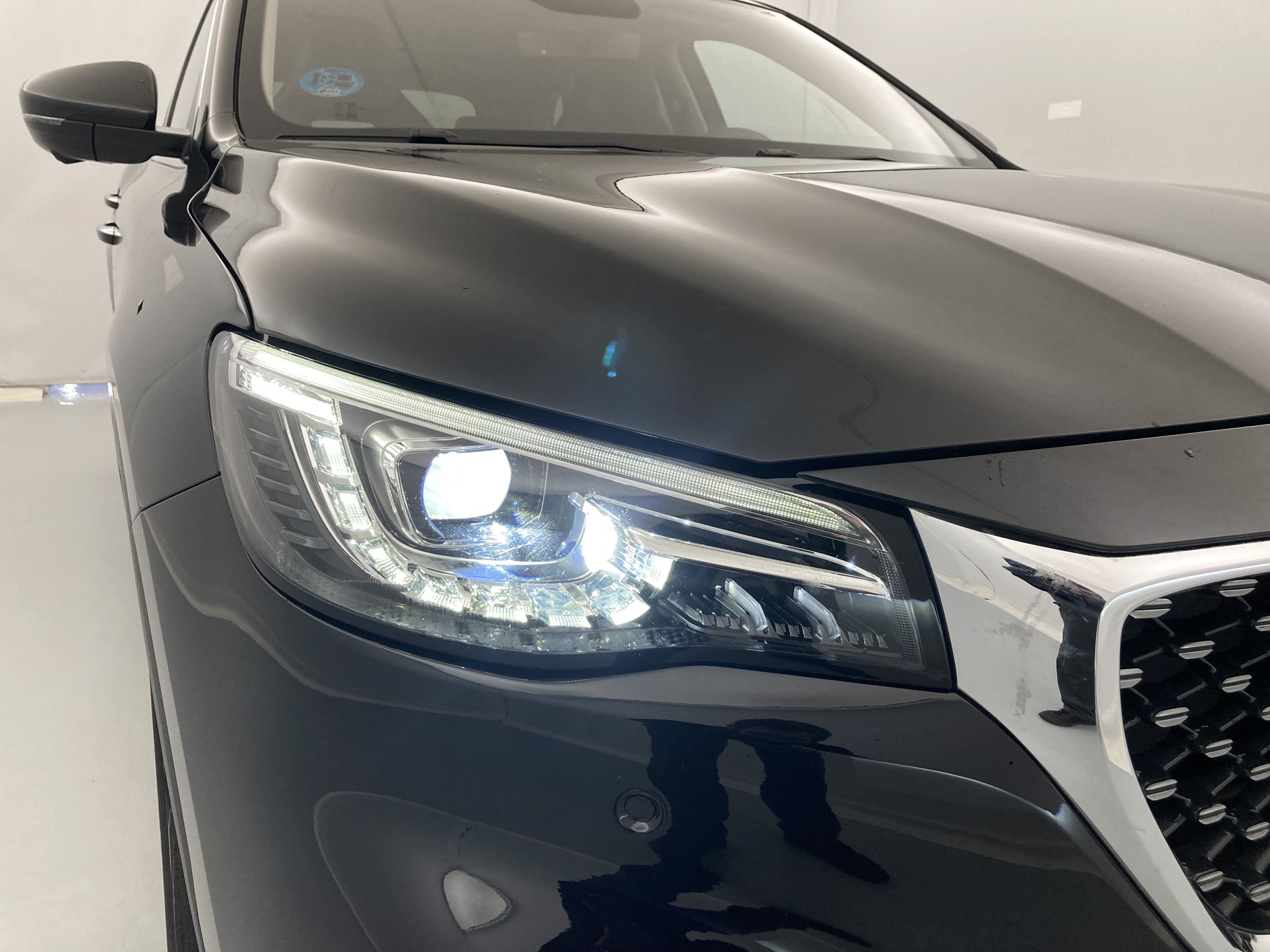 mg hs luxury 1.5 T-GDI 162 AT 2023 black 14