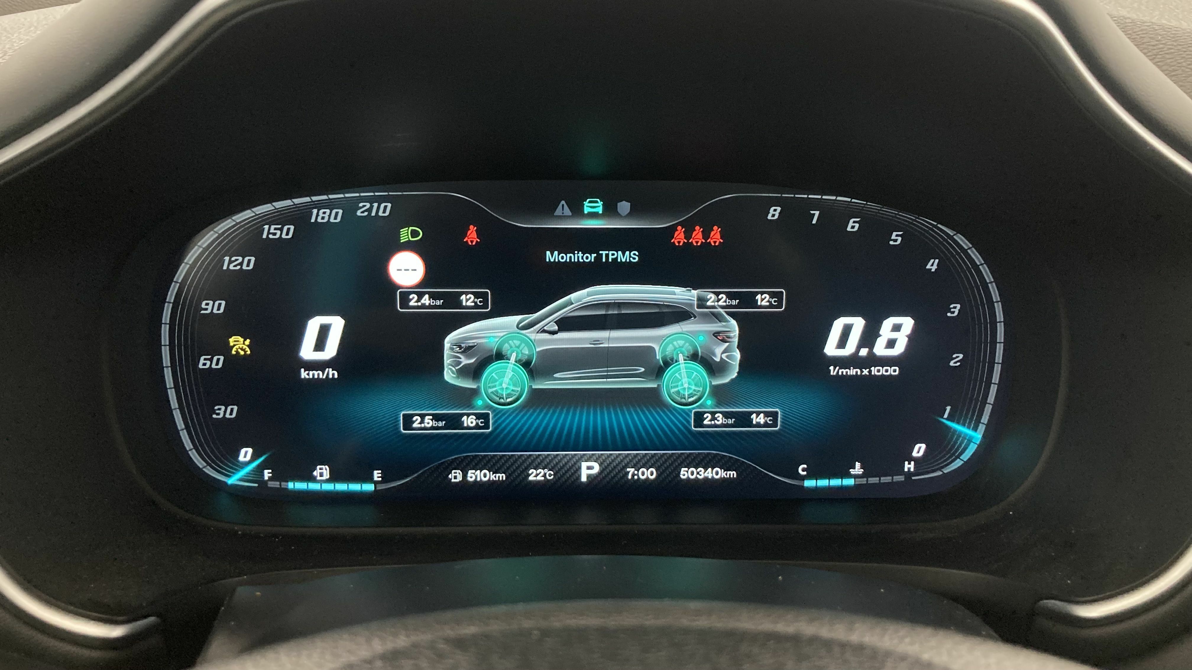 mg hs luxury 1.5 T-GDI 162 AT 2023 white 18