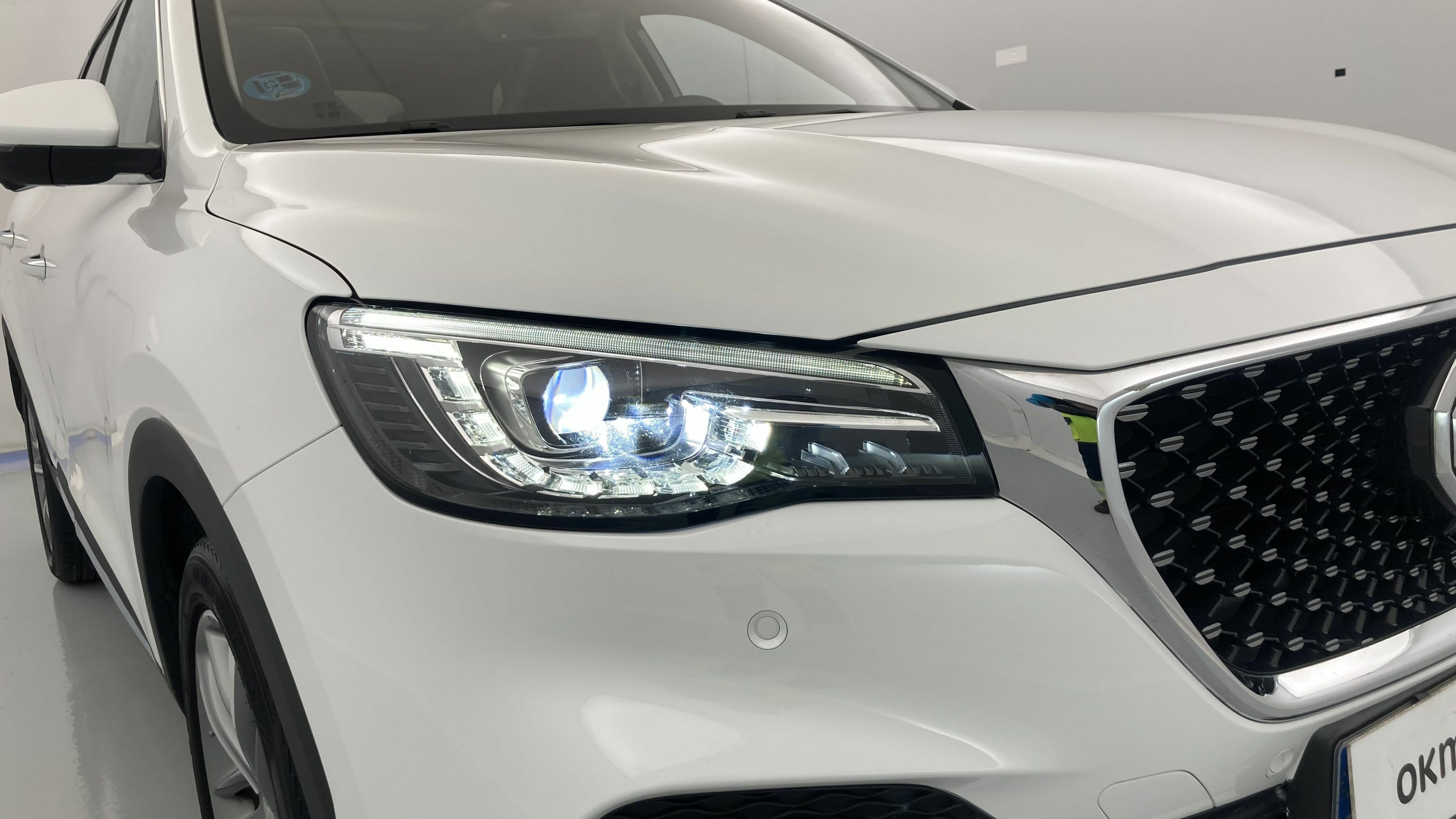 mg hs luxury 1.5 T-GDI 162 AT 2023 white 29