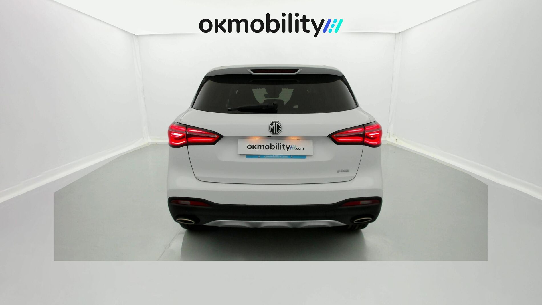 mg hs luxury 1.5 T-GDI 162 AT 2023 white 10