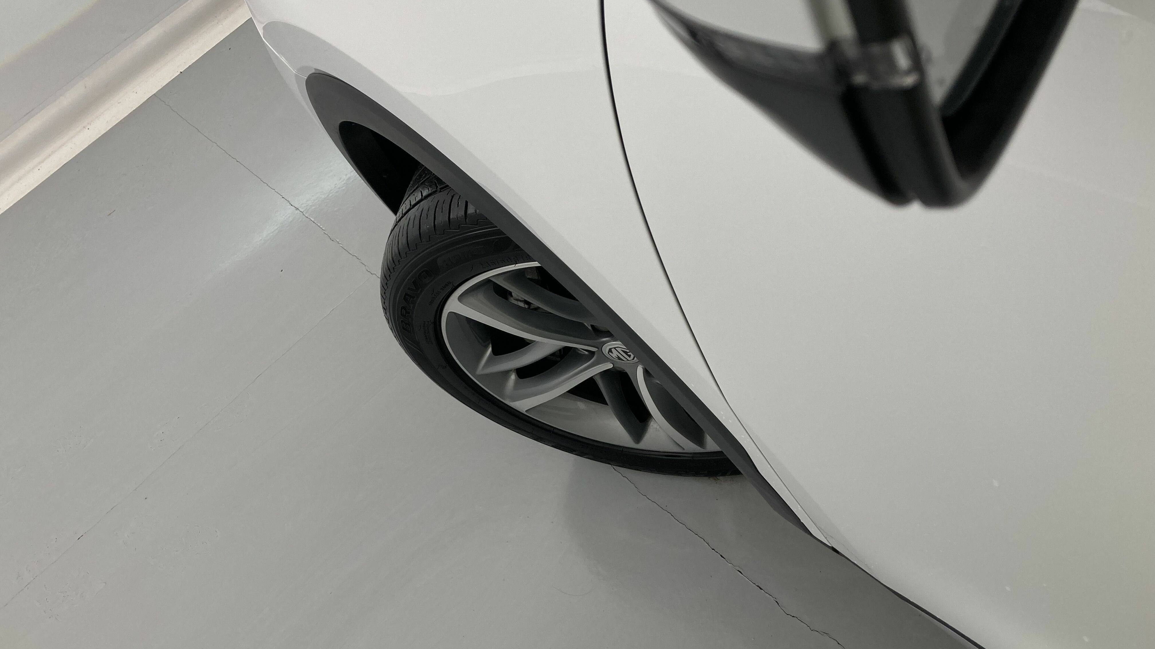 mg hs luxury 1.5 T-GDI 162 AT 2023 white 28