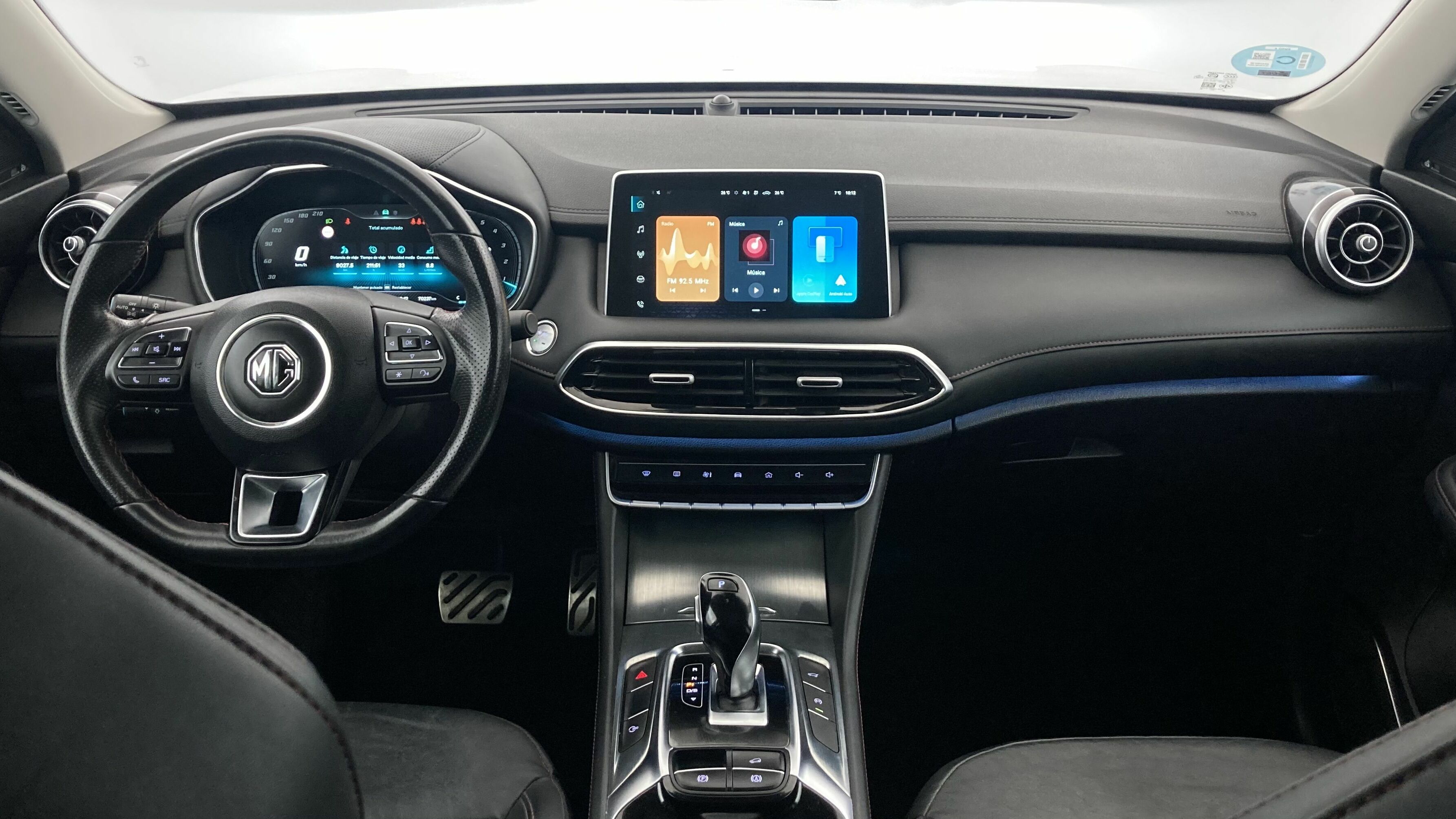 mg hs luxury 1.5 T-GDI 162 AT 2023 white 16