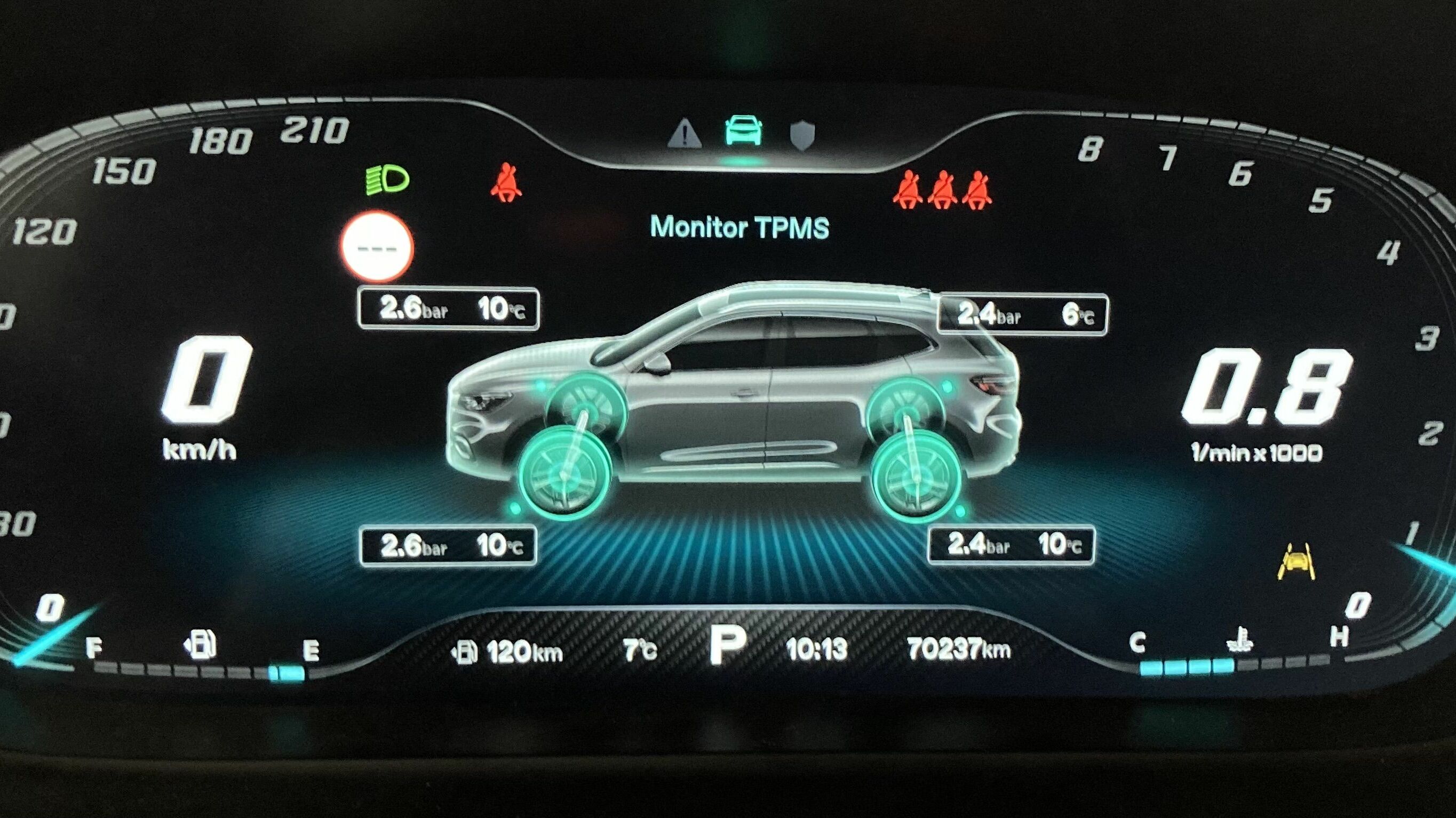 mg hs luxury 1.5 T-GDI 162 AT 2023 white 18