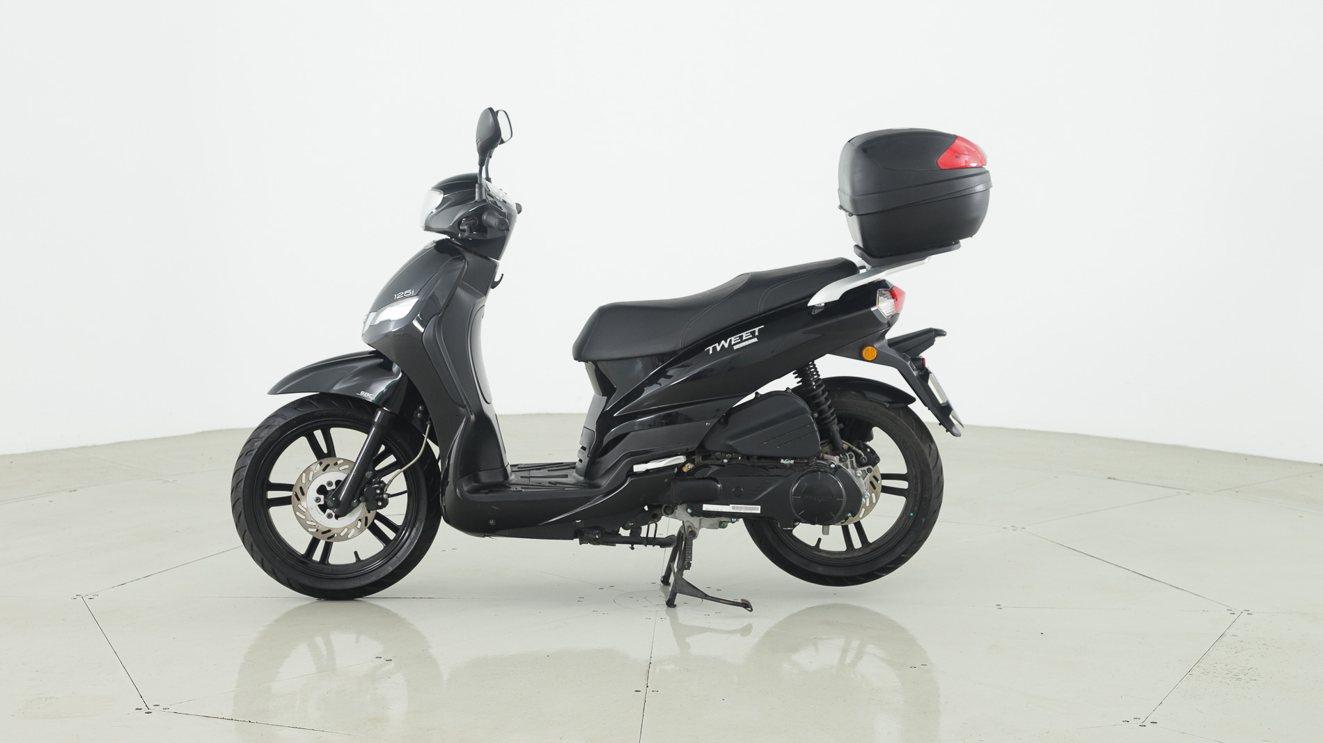 peugeot tweet125 active 125CC 2022 black 8
