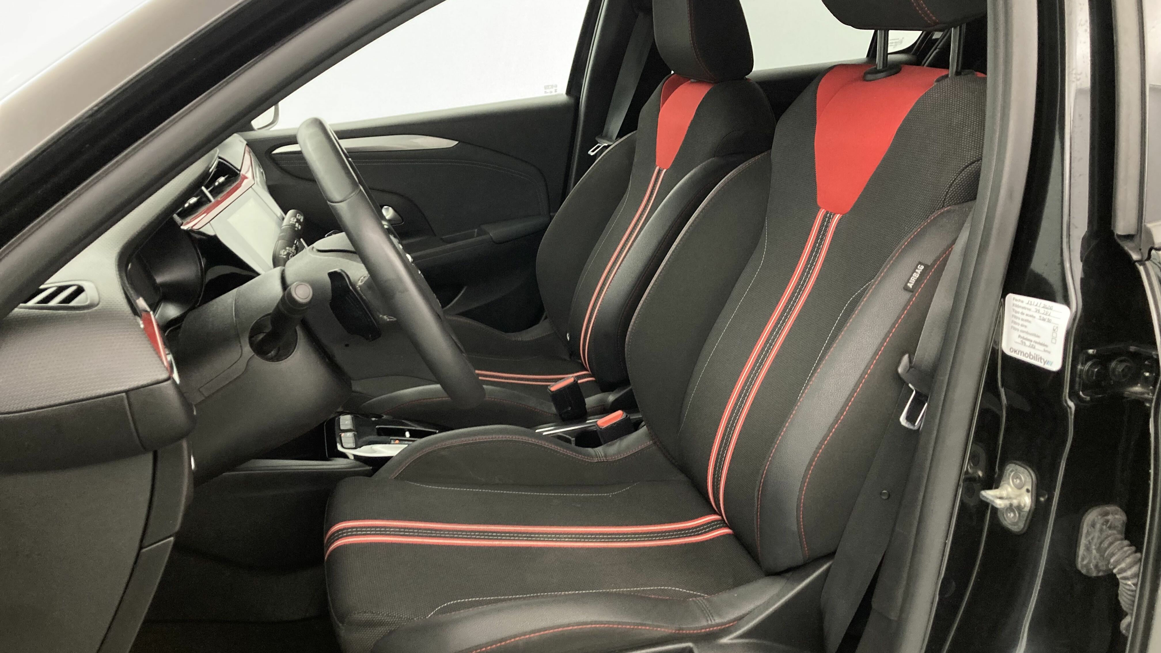 opel corsa gs 1.2T 130 AT 2023 karbon black 14