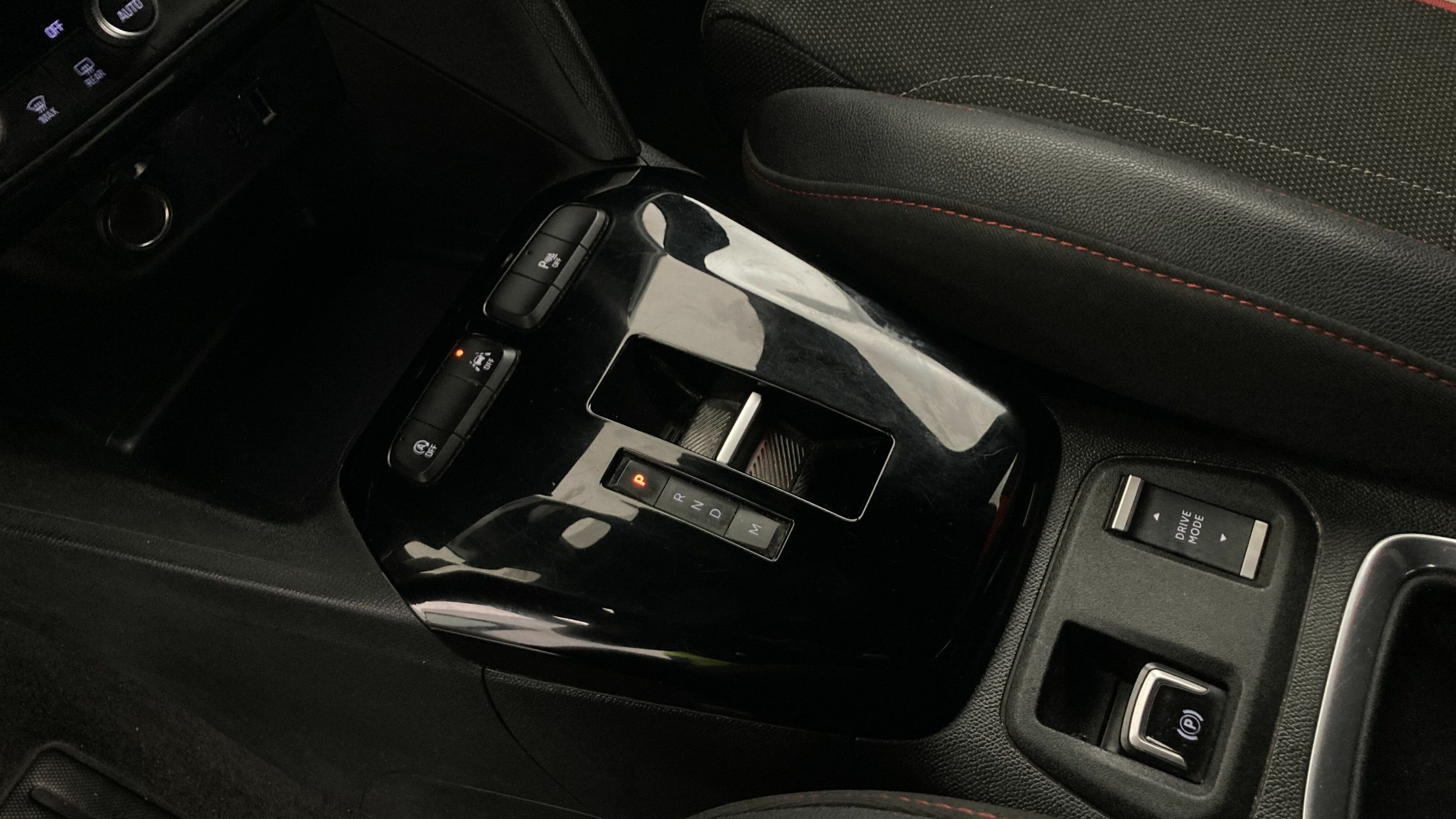 opel corsa gs 1.2T 130 AT 2023 karbon black 20