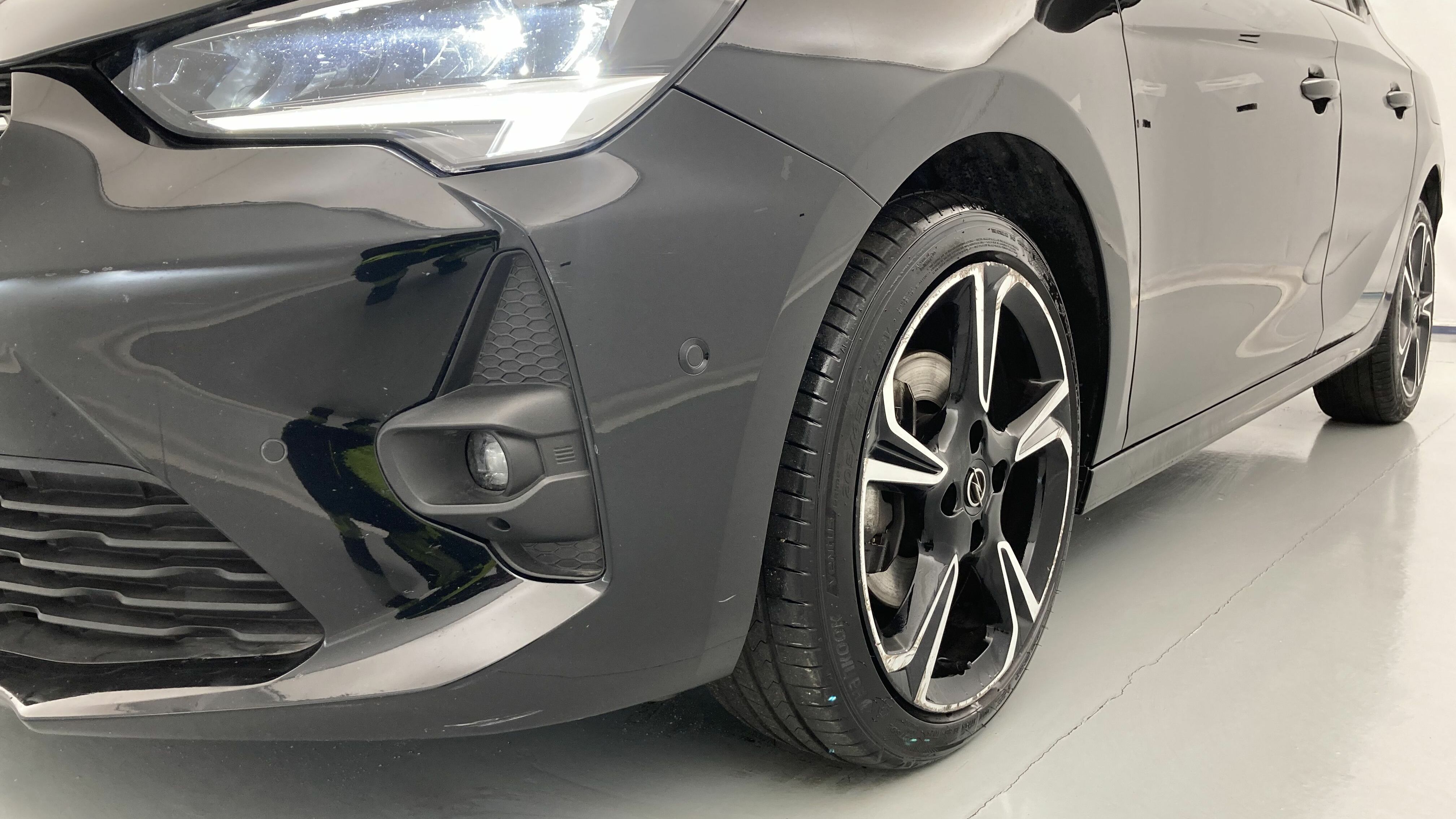 opel corsa gs 1.2T 130 AT 2023 karbon black 26