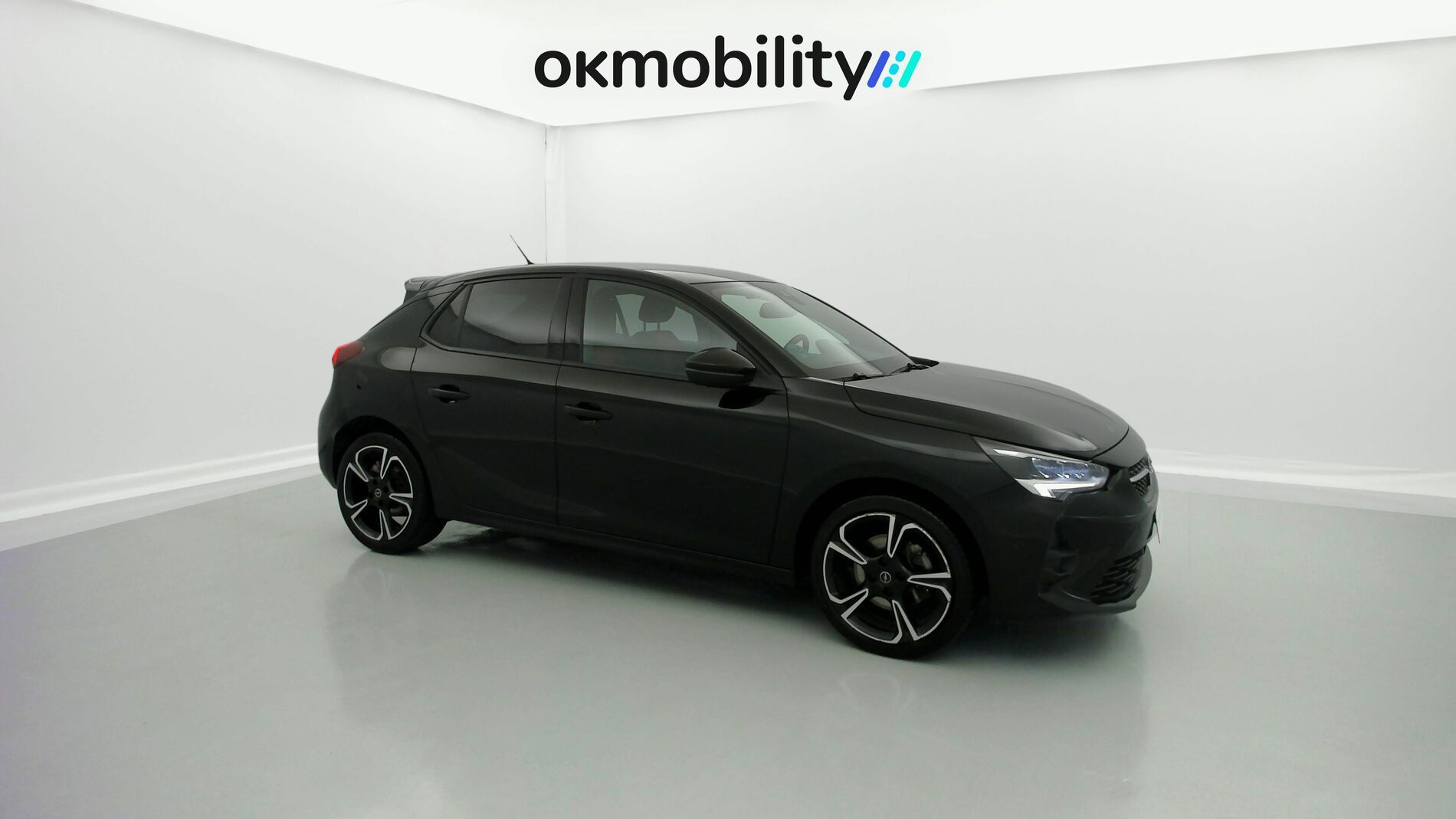 opel corsa gs 1.2T 130 AT 2023 karbon black 2