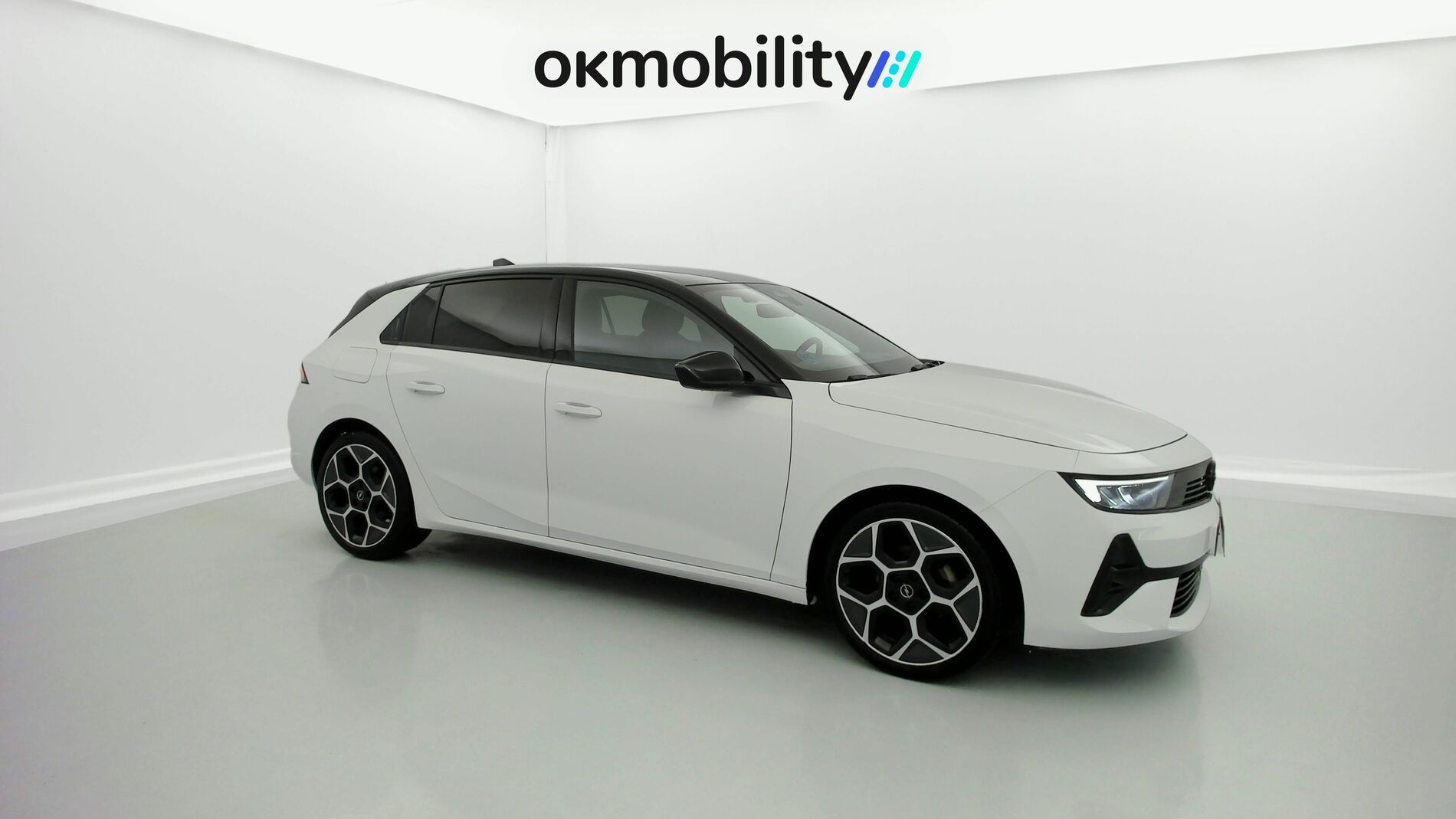 opel astra gs 1.2T 130 2023 artkis white 2