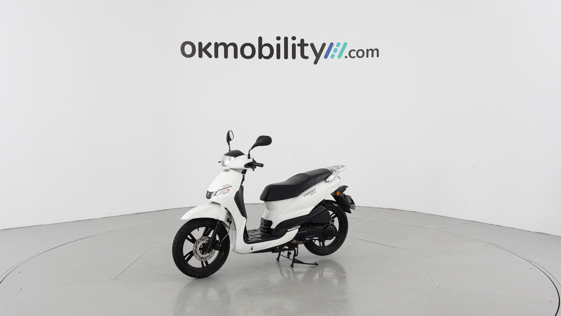 peugeot tweet125 active 125CC 2022 antartica white 5