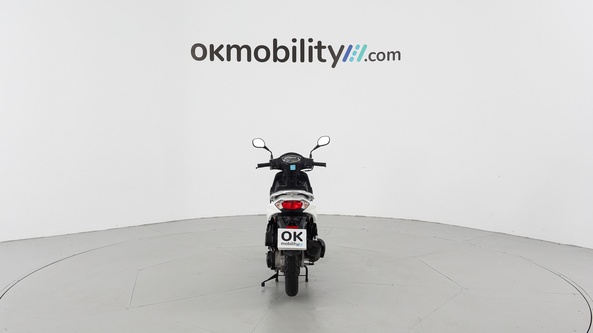 peugeot tweet125 active 125CC 2022 antartica white 11