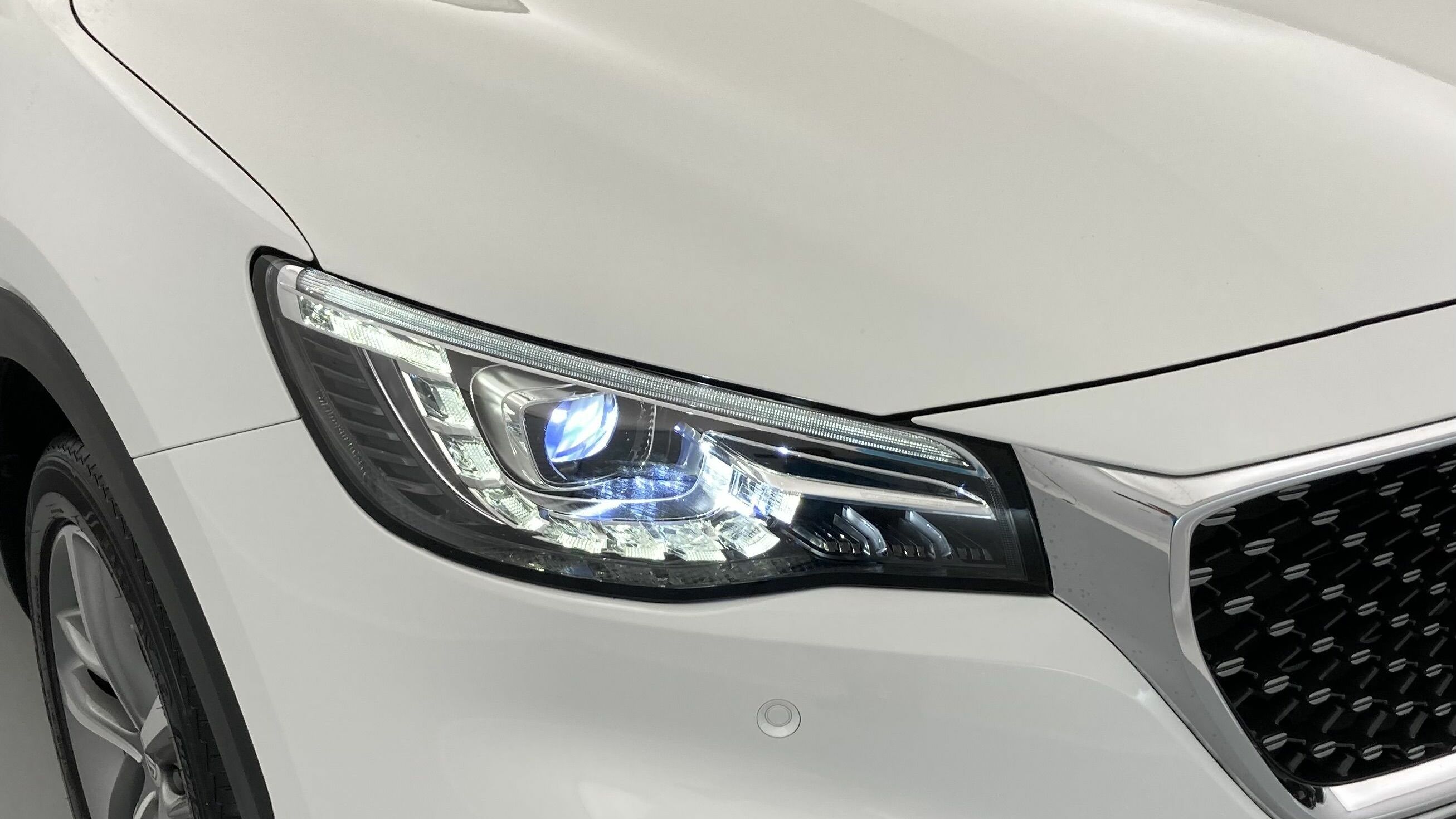 mg hs luxury 1.5 T-GDI 162 2023 dover white 28