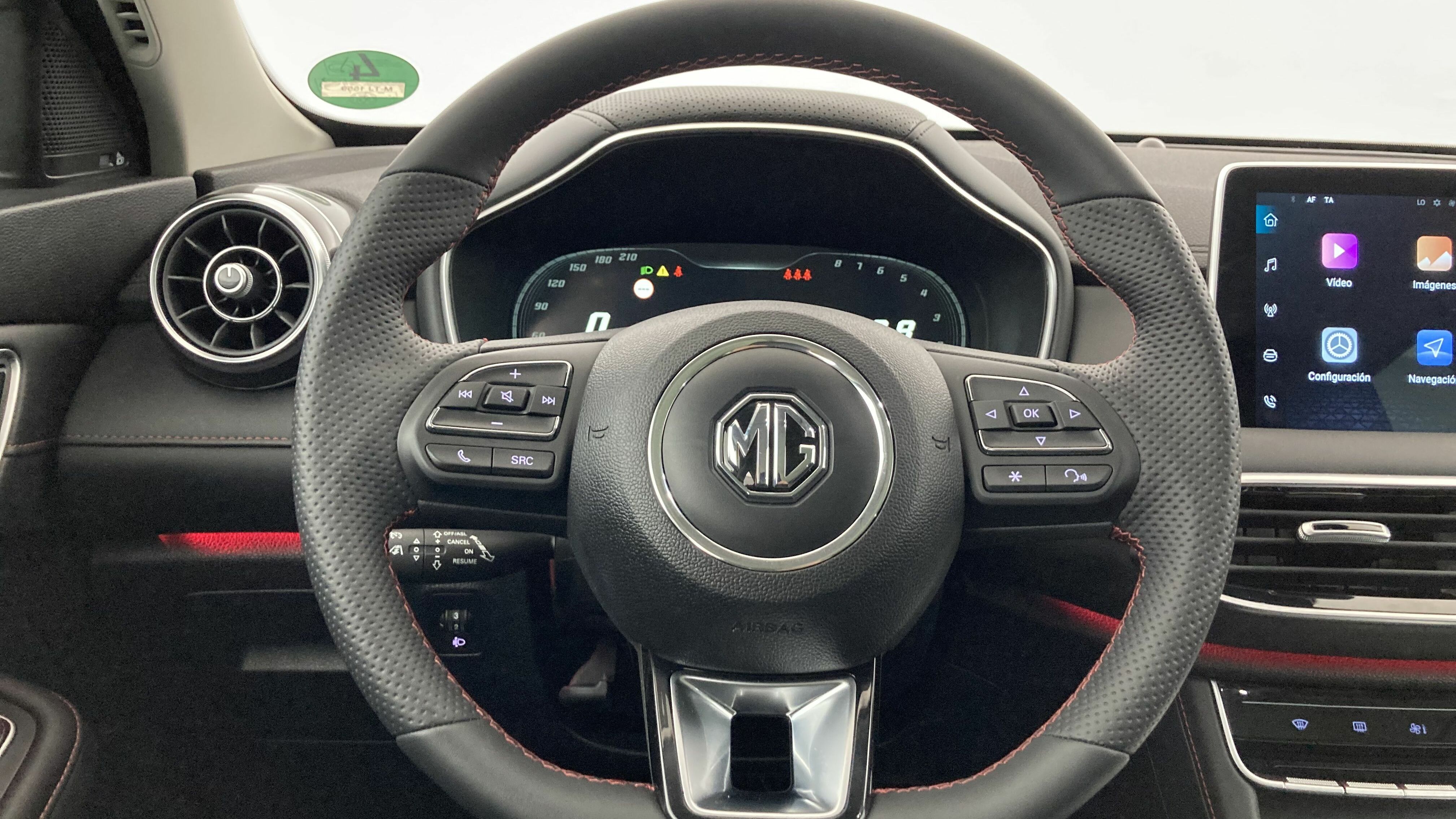 mg hs luxury 1.5 T-GDI 162 AT 2024 iron oxide grey 17
