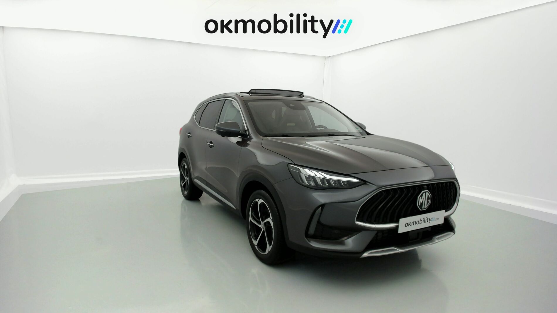 mg hs luxury 1.5 T-GDI 162 AT 2024 iron oxide grey 3