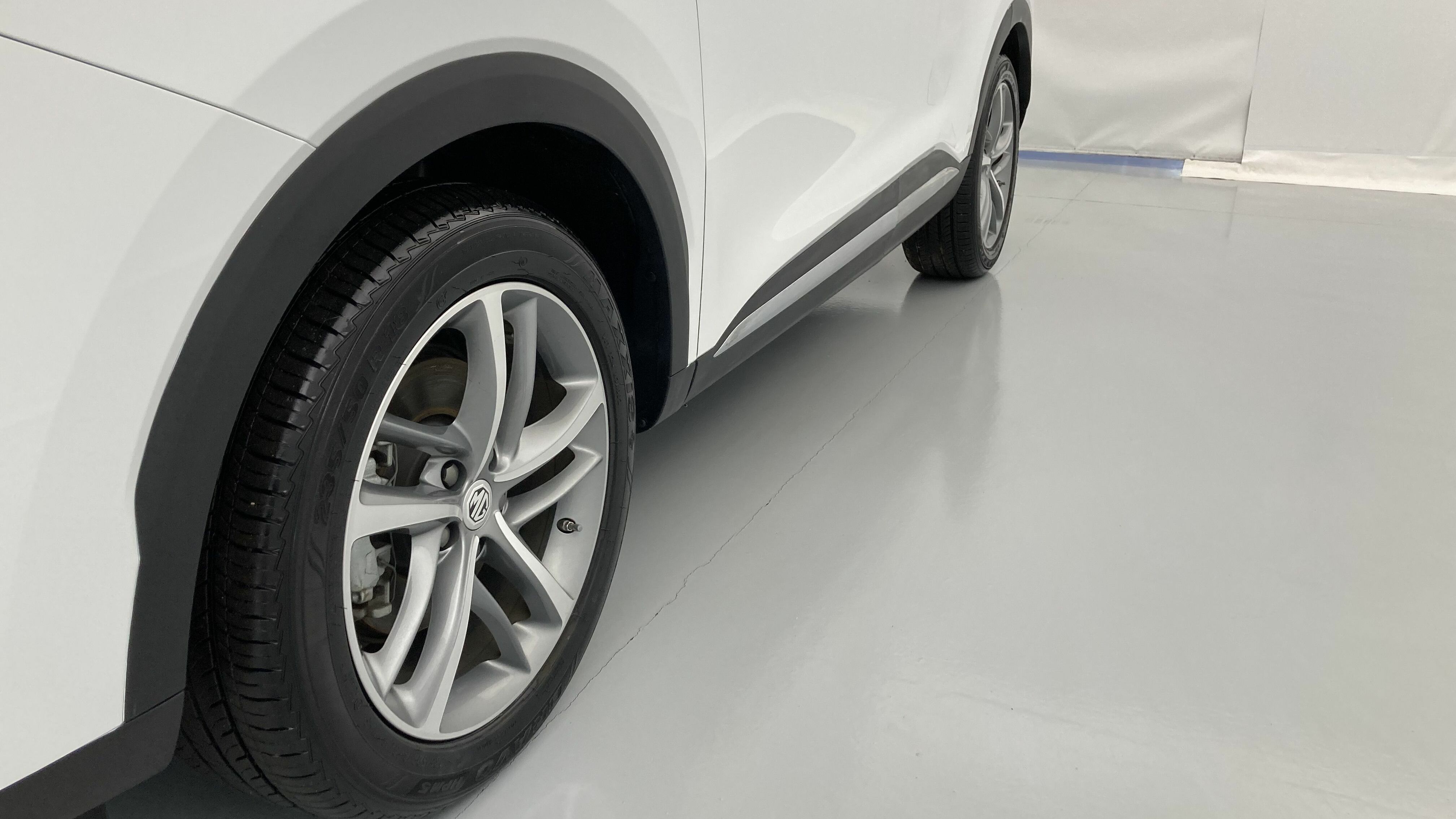 mg hs luxury 1.5 T-GDI 162 2023 dover white 25