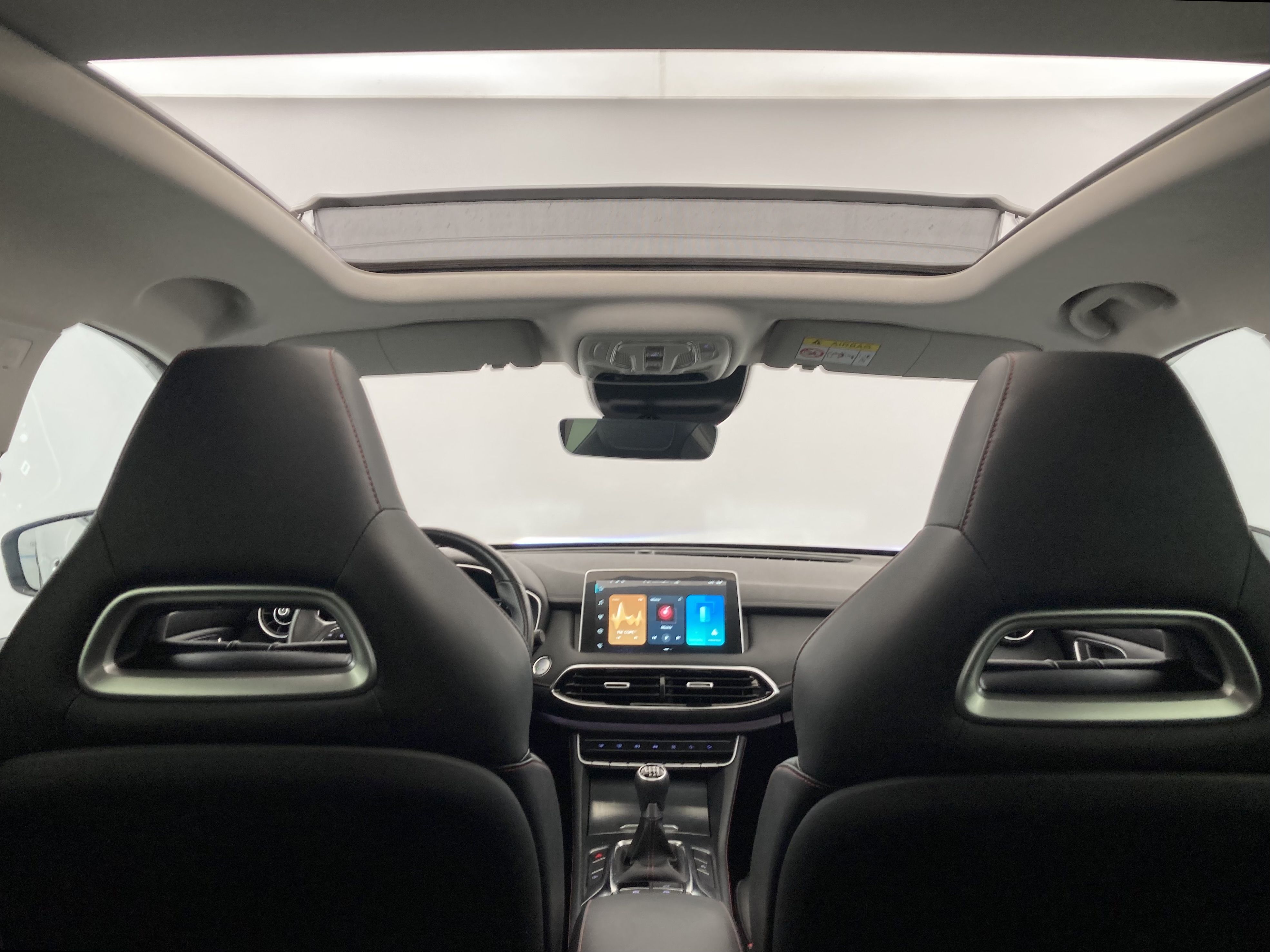 mg hs luxury 1.5 T-GDI 162 2023 dover white 26