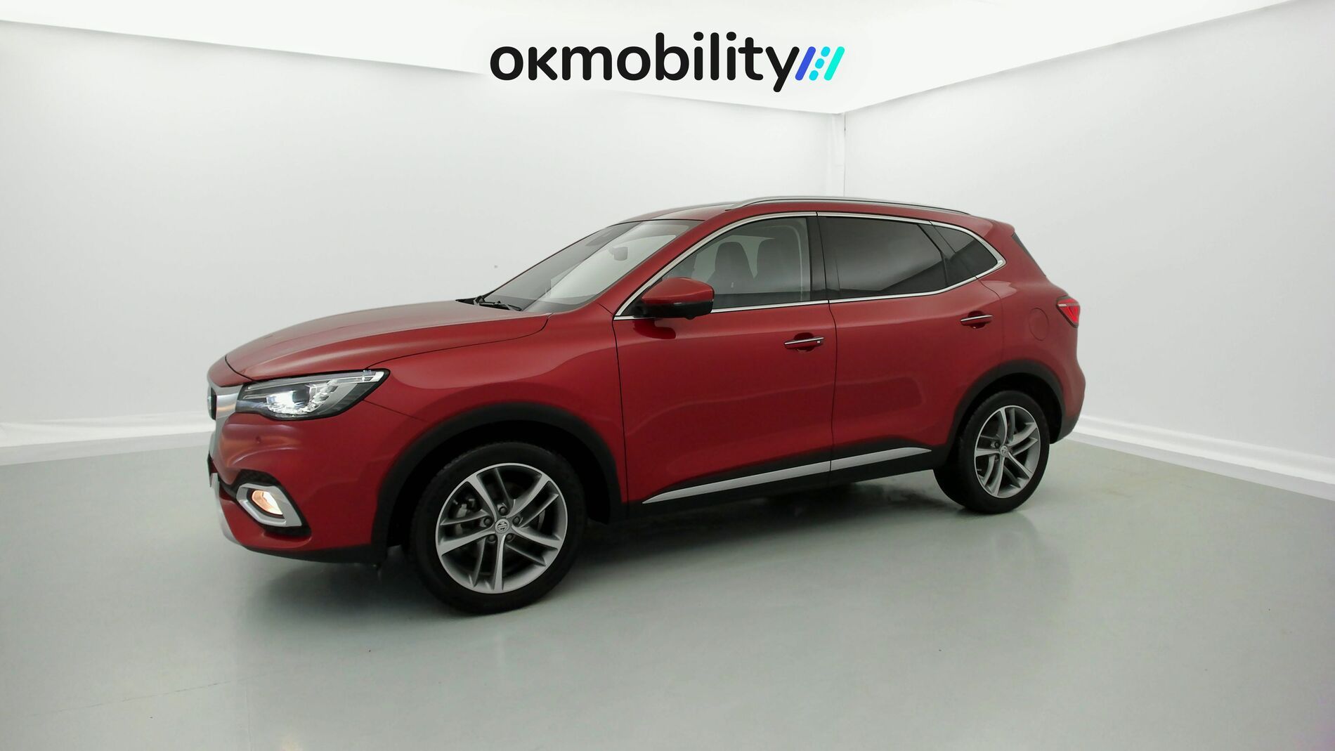 mg hs luxury 1.5 T-GDI 162 2023 diamond red 5