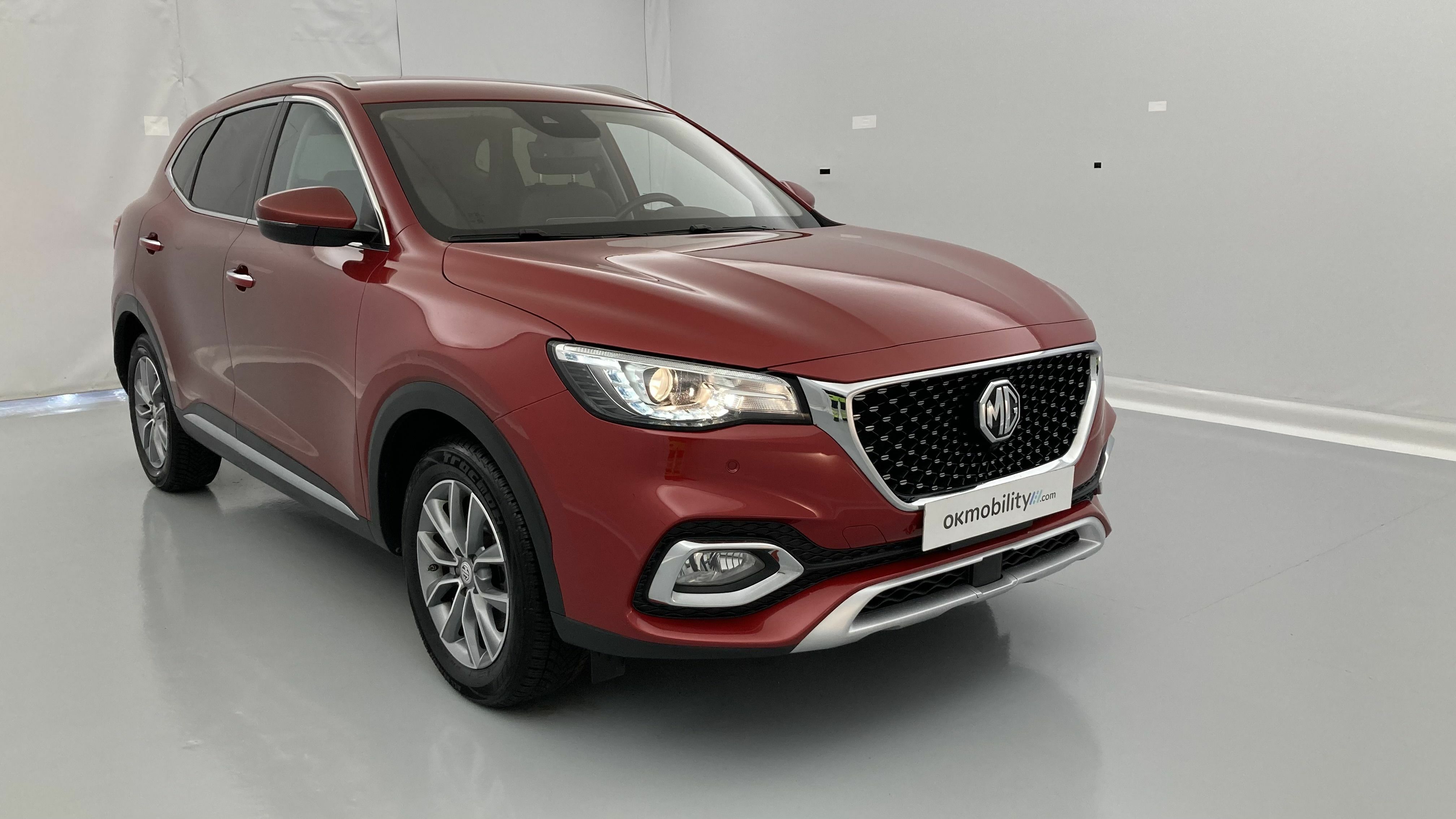 mg hs comfort 1.5 T-GDI 162 2023 diamond red - rsj 23