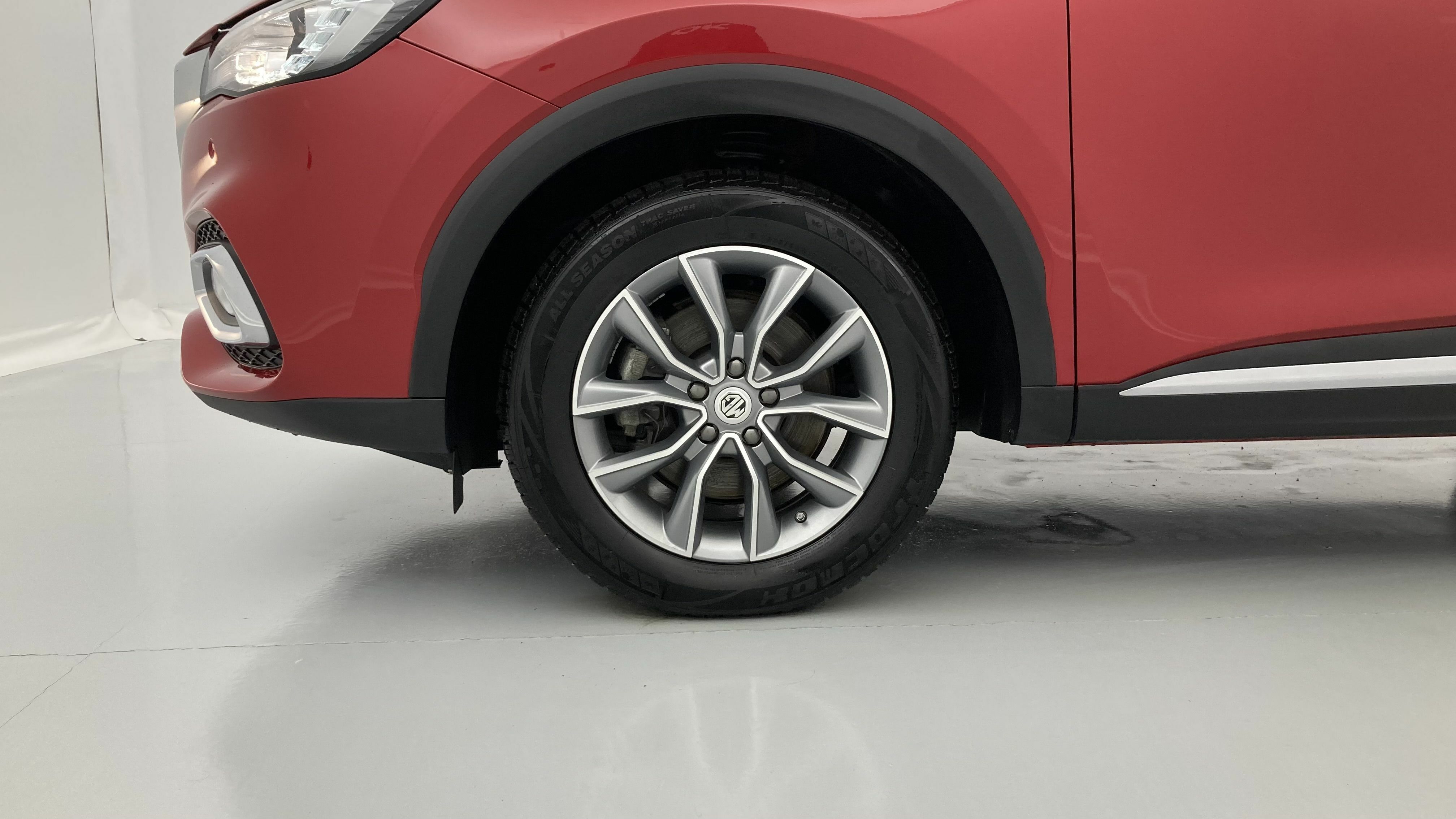 mg hs comfort 1.5 T-GDI 162 2023 diamond red - rsj 27