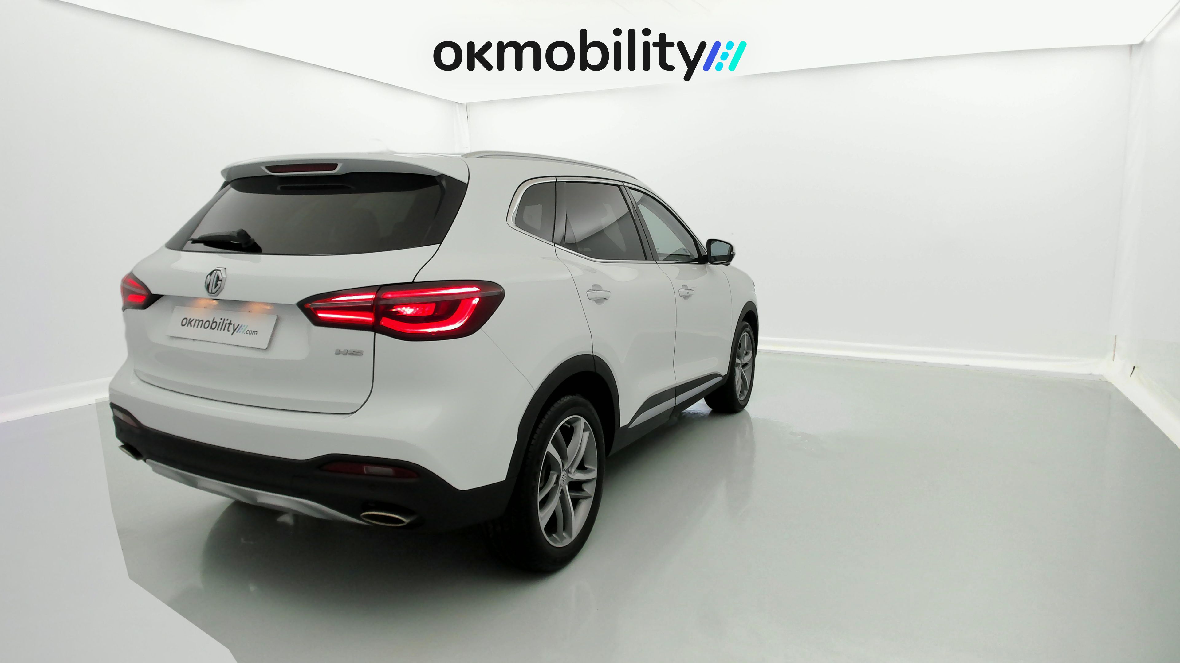 mg hs luxury 1.5 T-GDI 162 2023 dover white 12