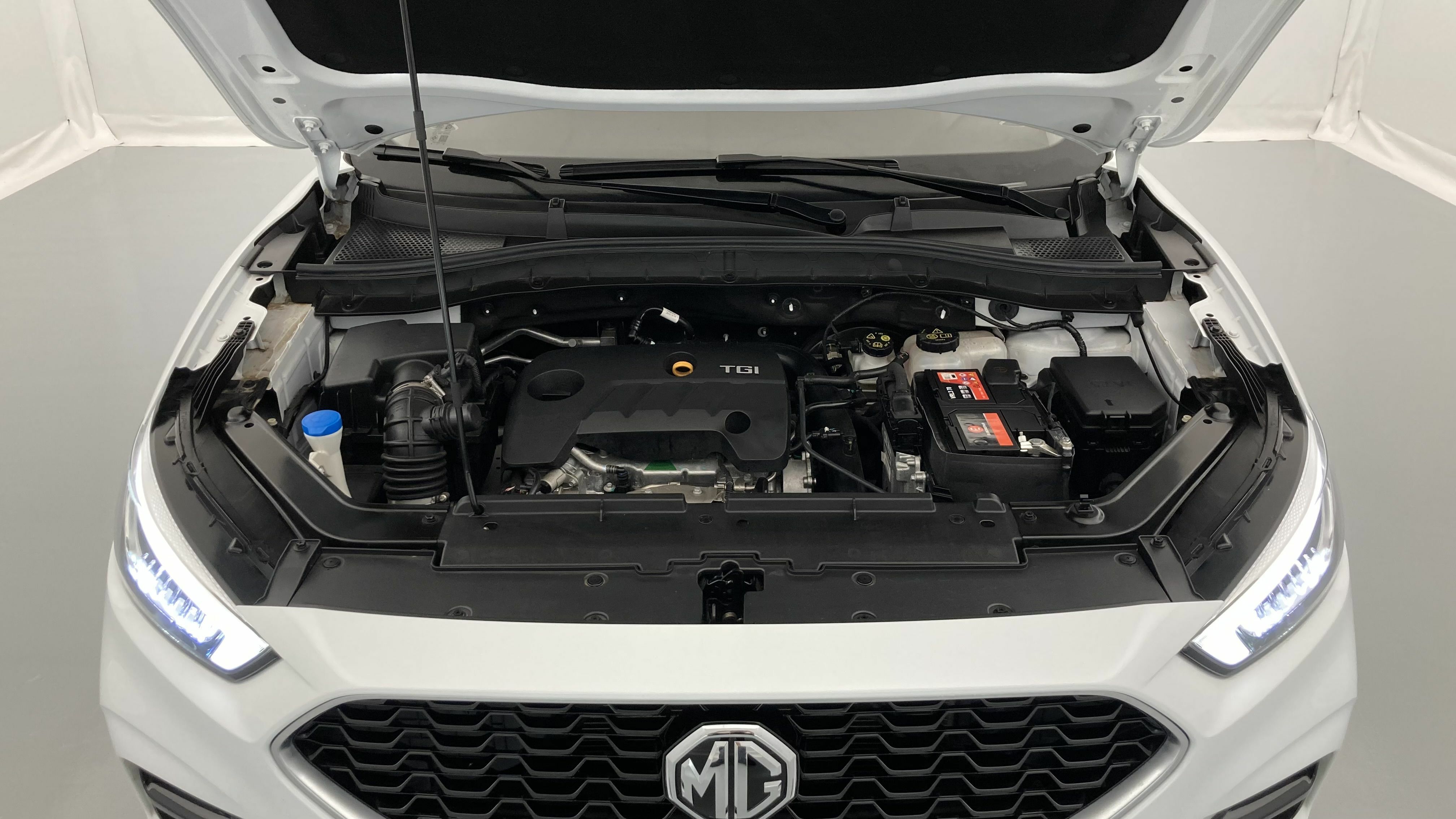 mg zs luxury 1.0 T-GDI 110 AT 2024 dover white 25