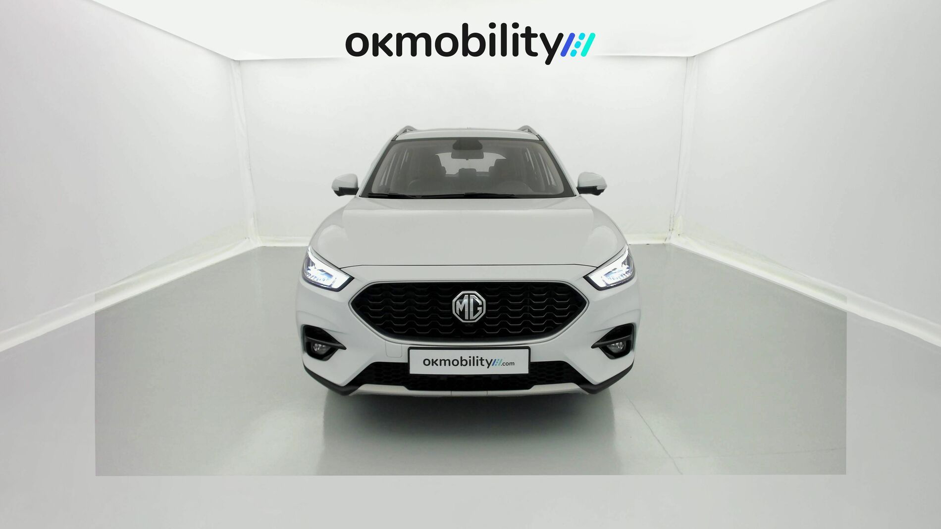 mg zs luxury 1.0 T-GDI 110 AT 2024 dover white 4