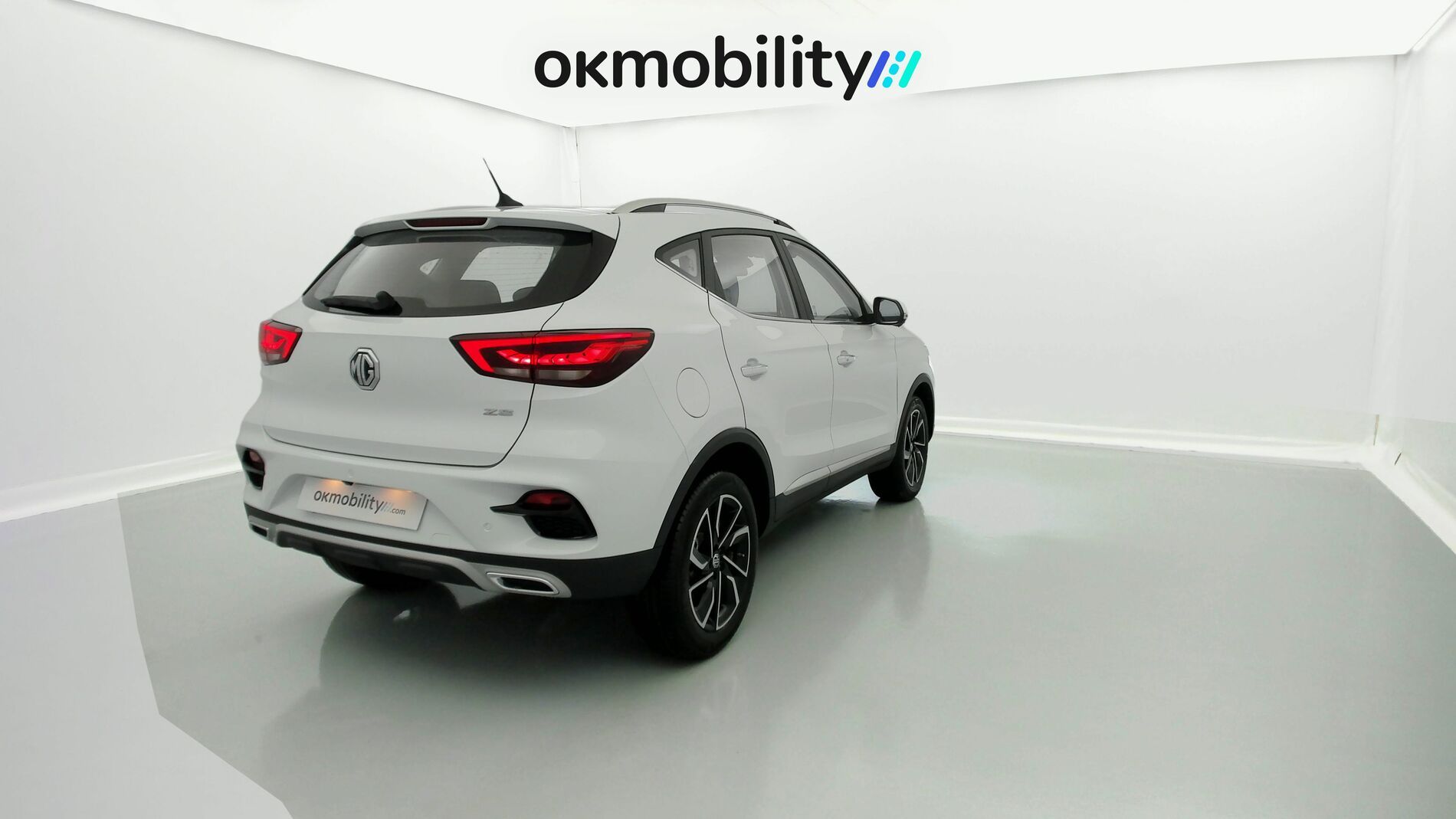 mg zs luxury 1.0 T-GDI 110 AT 2024 dover white 11