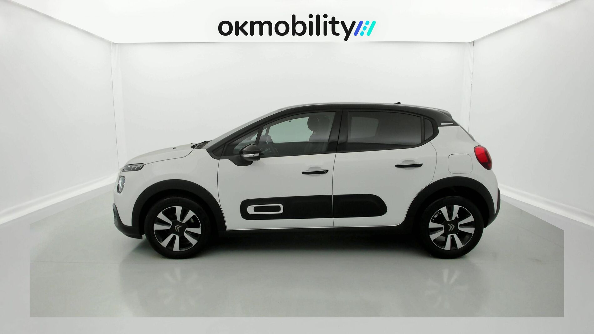 citroen c3 shine 1.2 PURETECH 110 EAT 2023 blanco banquise / negro 8