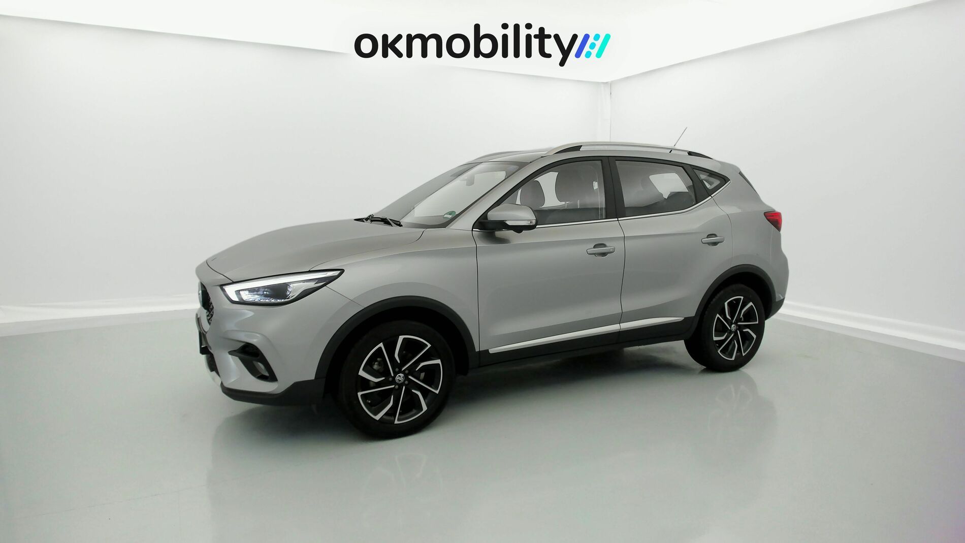 mg zs luxury 1.0 T-GDI 110 AT 2024 cosmic silver 5