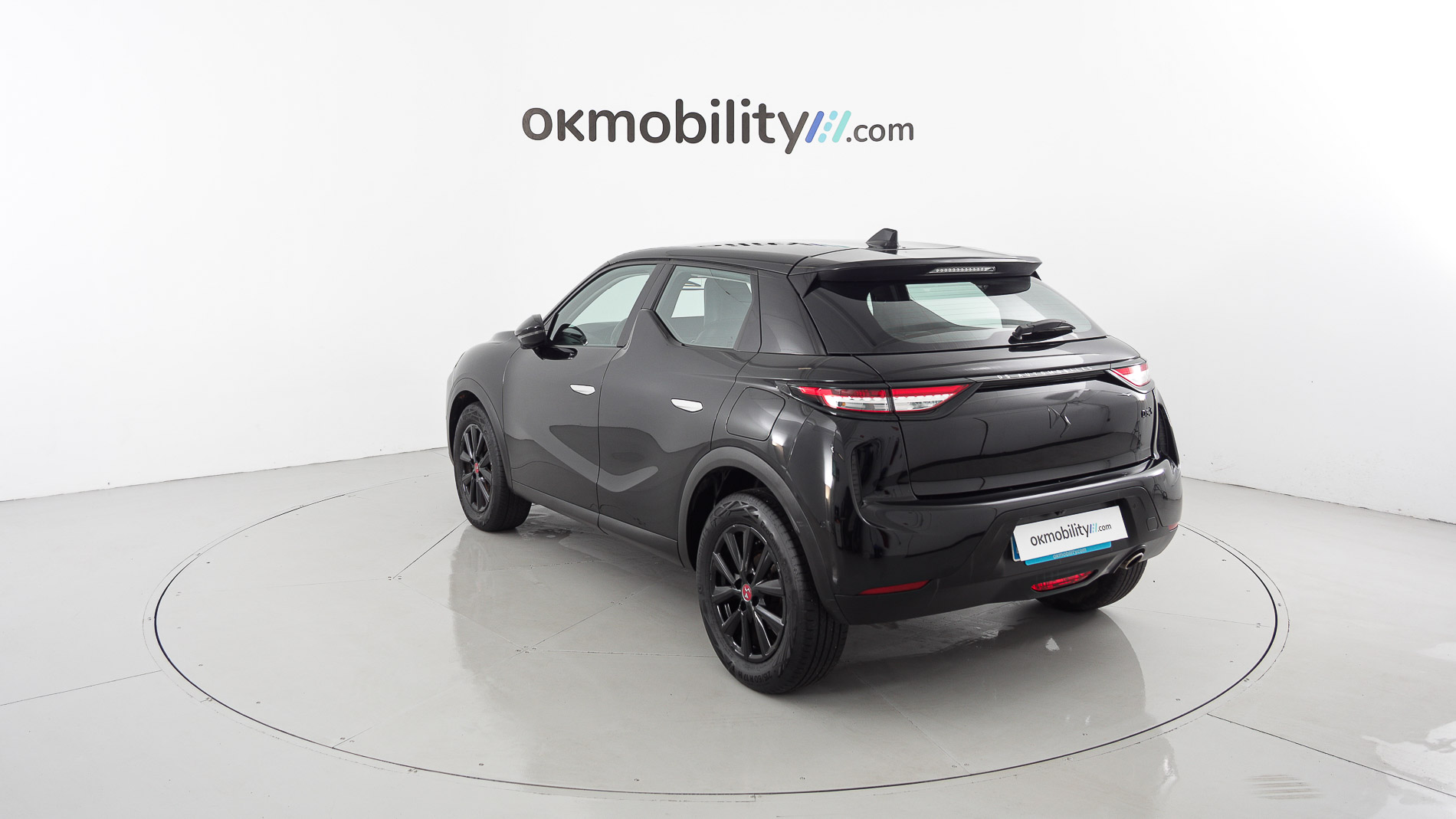 ds ds3 crossback performance line 1.5 BLUEHDI 130 EAT 2023 negro perla 4