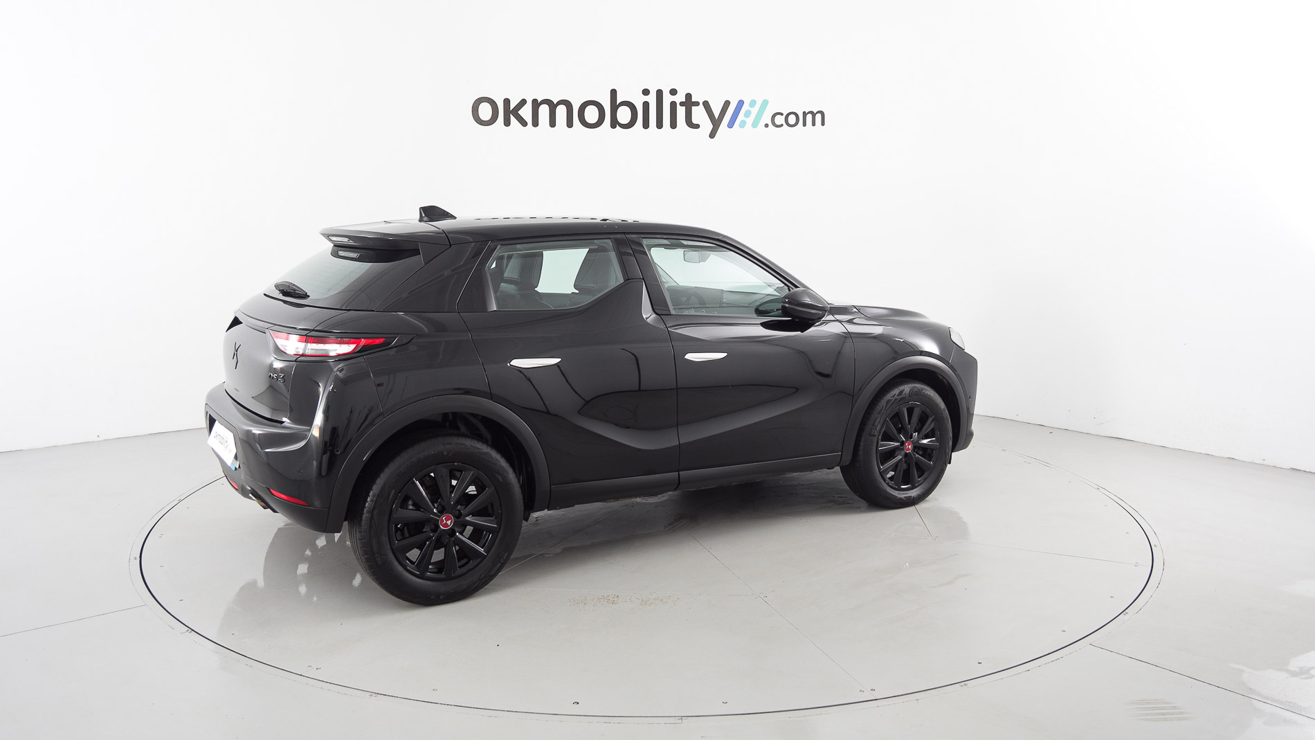 ds ds3 crossback performance line 1.5 BLUEHDI 130 EAT 2023 negro perla 8