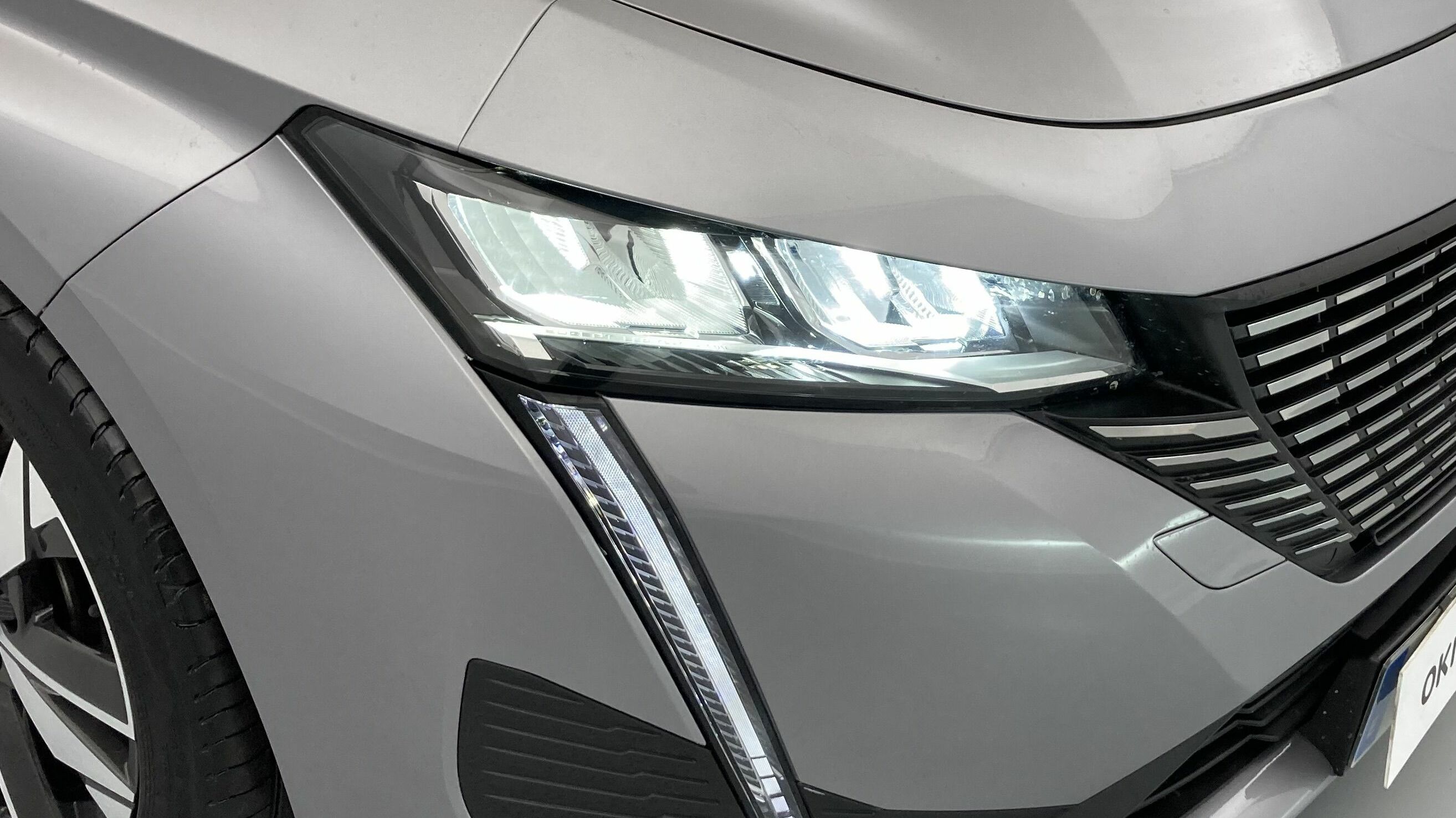 peugeot 308 allure 1.2 PURETECH 130 EAT 2023 gris artense 23