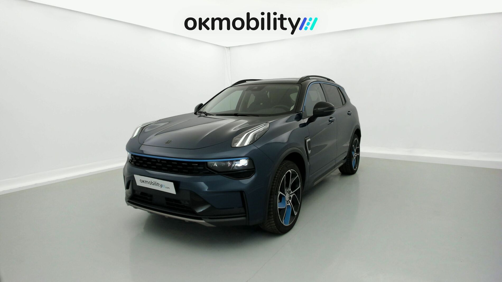 lynk&co 1 nv 1.5 PHEV 261 2022 blue 1