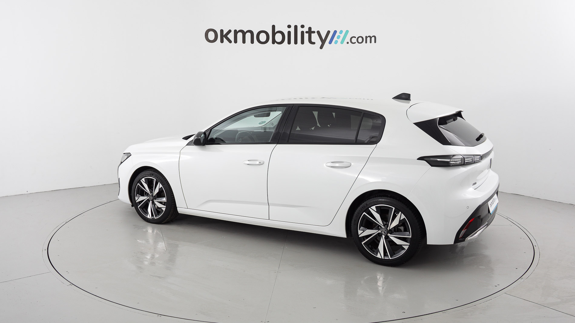 peugeot 308 allure 1.2 PURETECH 130 EAT 2023 blanco nacarado 9