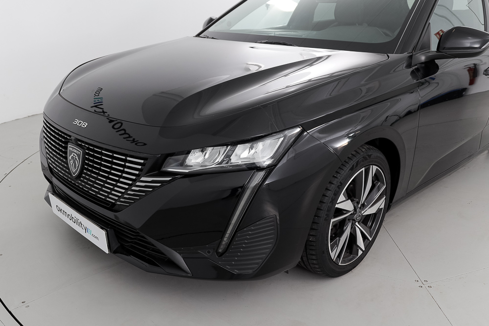 peugeot 308 allure 1.2 PURETECH 130 EAT 2023 negro perla nera 27
