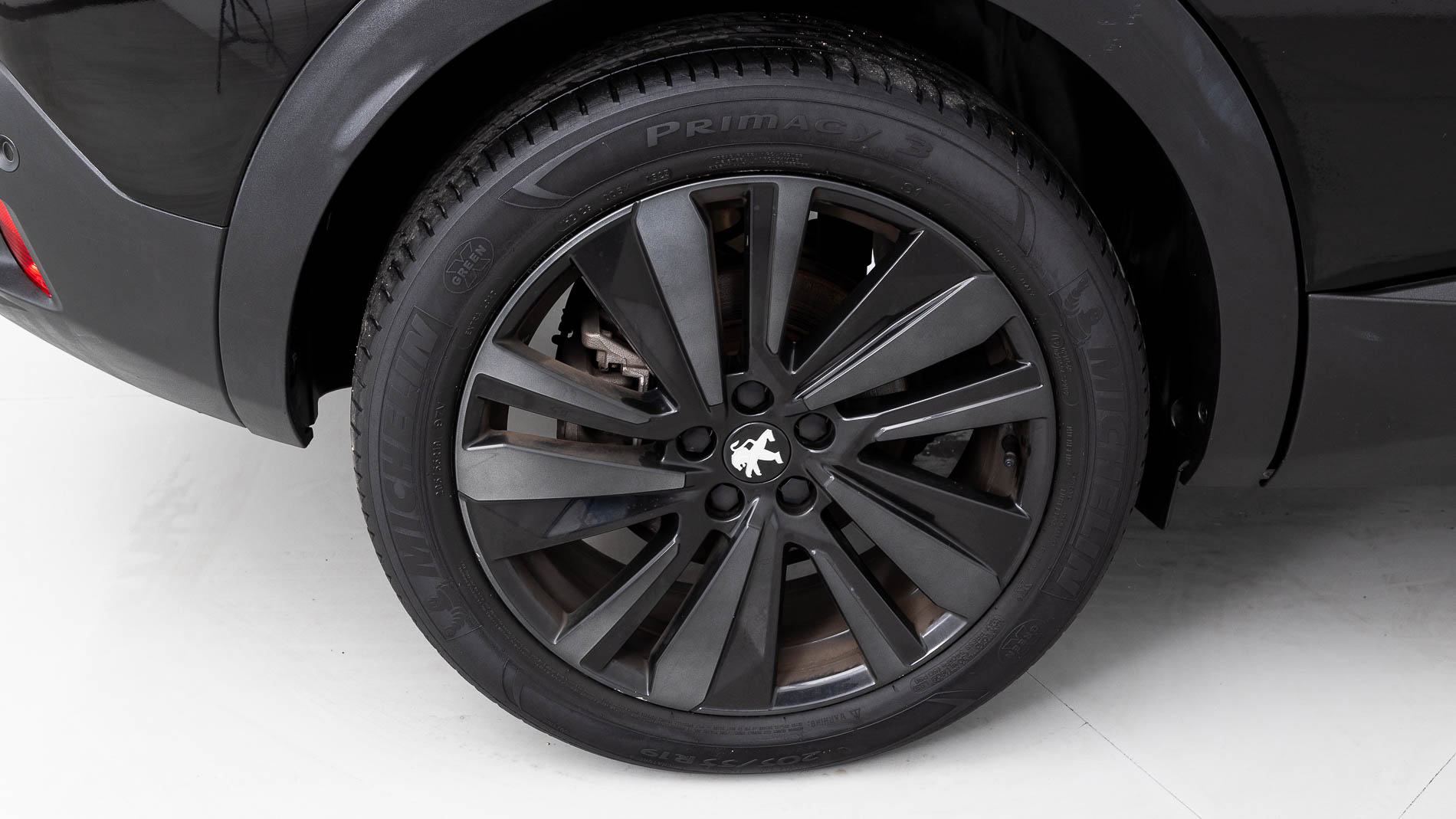 peugeot 3008 gt 1.2 PURETECH 130 EAT 2023 negro perla 29