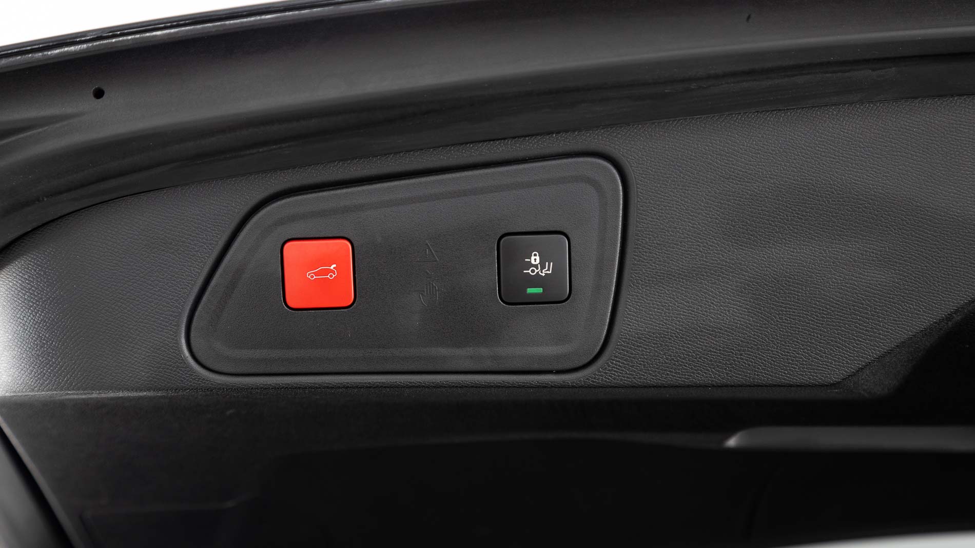 peugeot 3008 gt 1.2 PURETECH 130 EAT 2023 negro perla 34