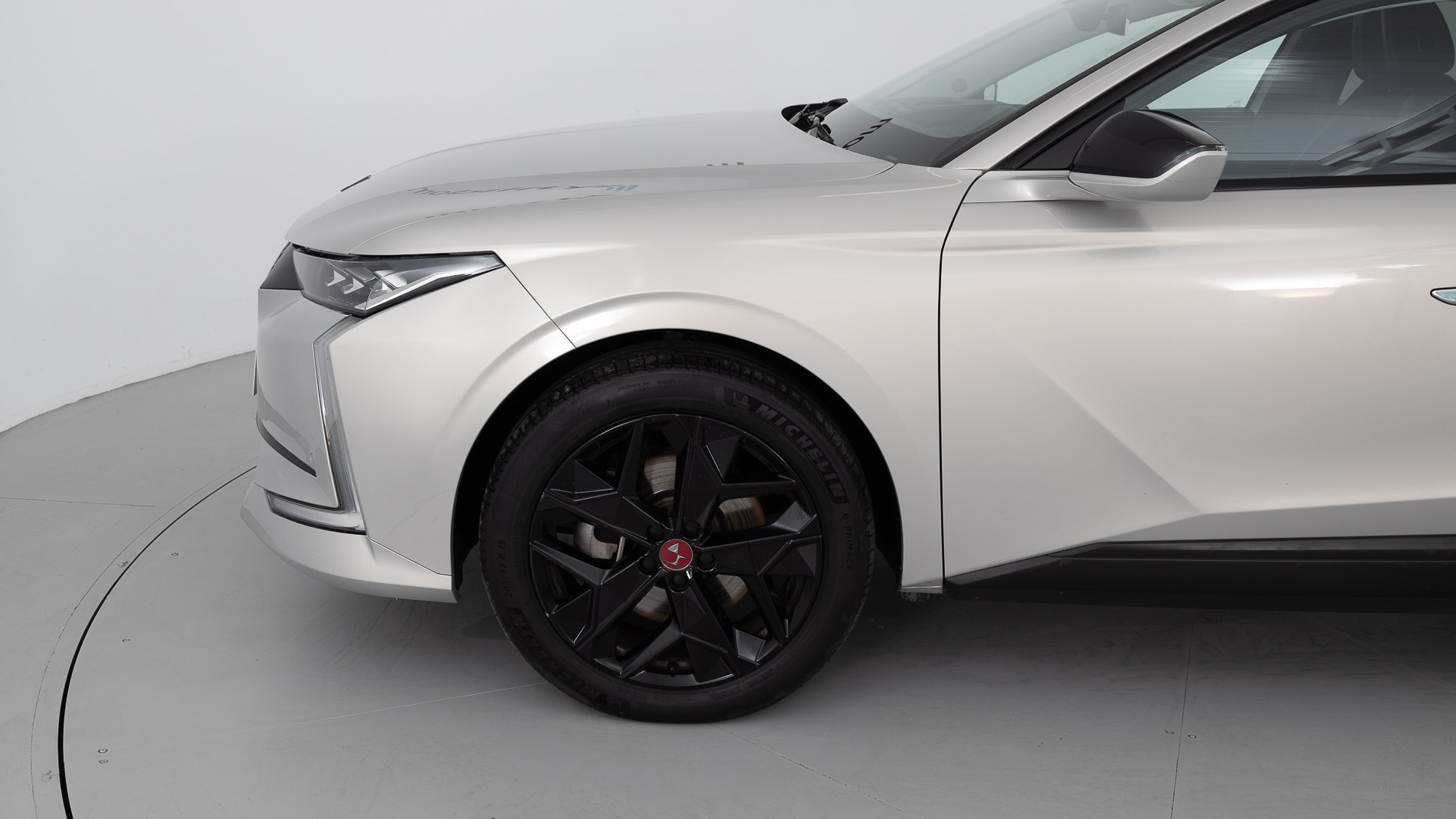 ds ds4 performance line + E-TENSE 225 CA 2023 crystal pearl 24